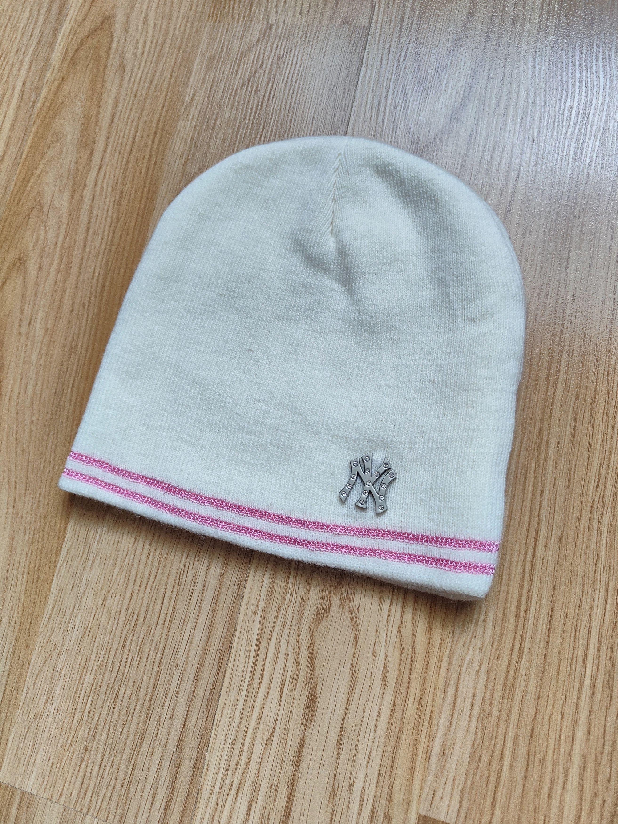 New York Yankees New York Yankees MLB Vintage Women's Hat Yankees Size ONE SIZE - 8 Thumbnail