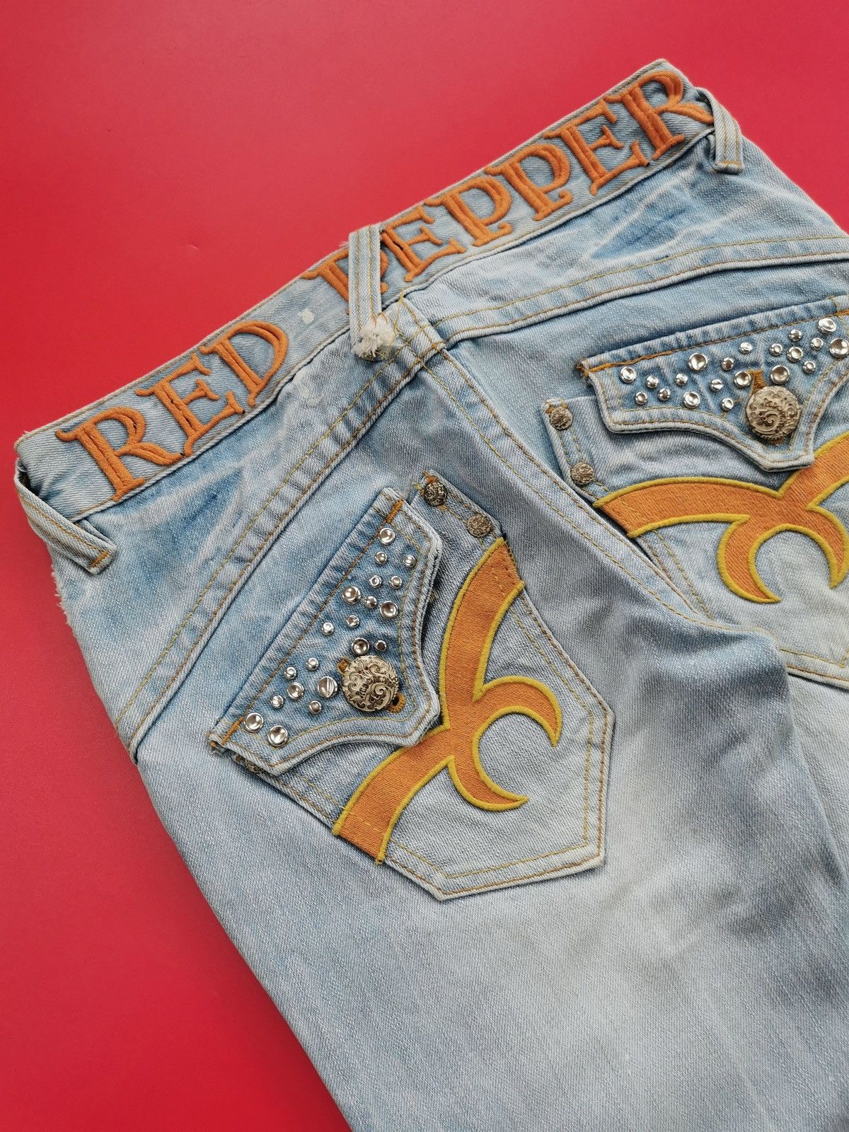 Japanese Brand Red Pepper Embroidery Patches Distressed Jeans Punk Size US 28 / EU 44 - 1 Thumbnail