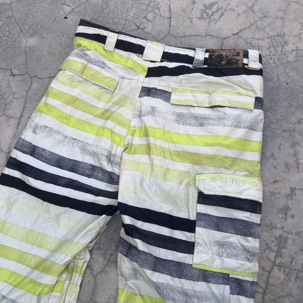 Burton Burton GoreTex Snowboard Pants Size US 40 / EU 56 - 13 Thumbnail