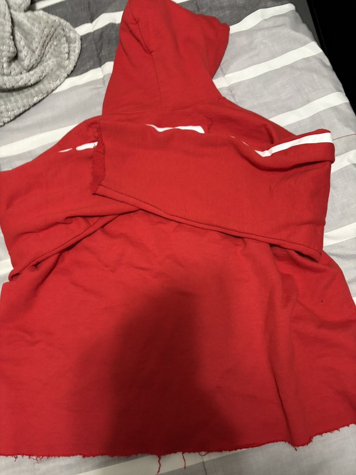 Other Red cropped skeleton hoodie Size US L / EU 52-54 / 3 - 1 Thumbnail
