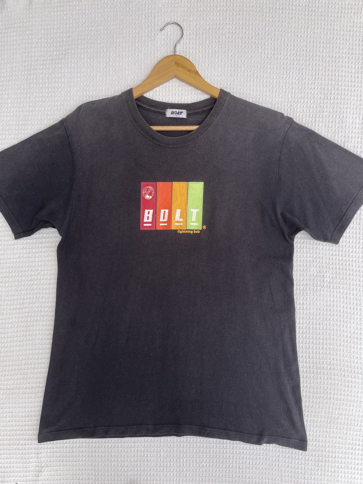 Lightning Bolt Last Drop🔥Sun Faded 🔥Vtg90s Lightning Bolt Surf Brand Tee Size US M / EU 48-50 / 2 - 6 Thumbnail