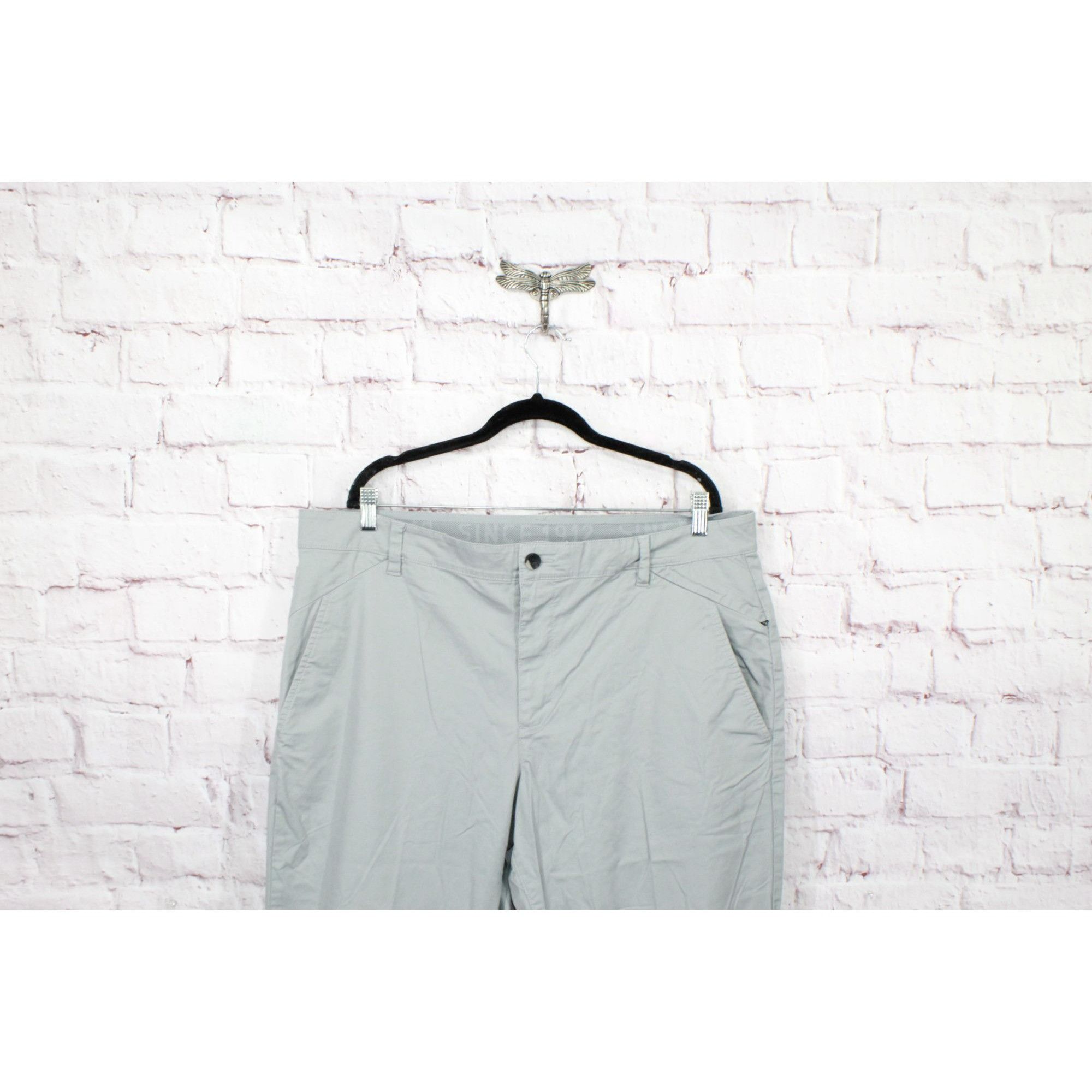 L.L. Bean LL Bean Men's Performance Chinos Classic Fit Size US 40 / EU 56 - 2 Thumbnail