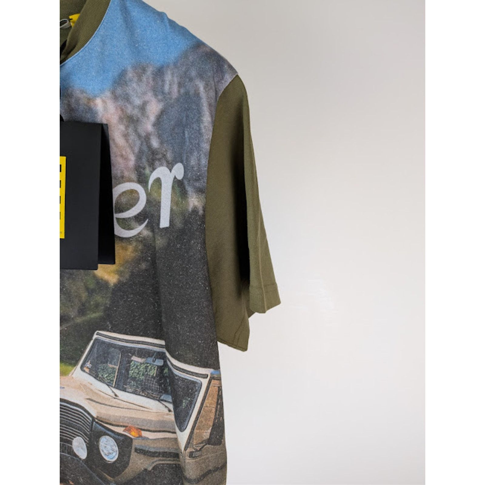 Moncler o1rshd1 Graphic Print Short Sleeve T-Shirt Green / Khaki XL Size US XL / EU 56 / 4 - 5 Thumbnail
