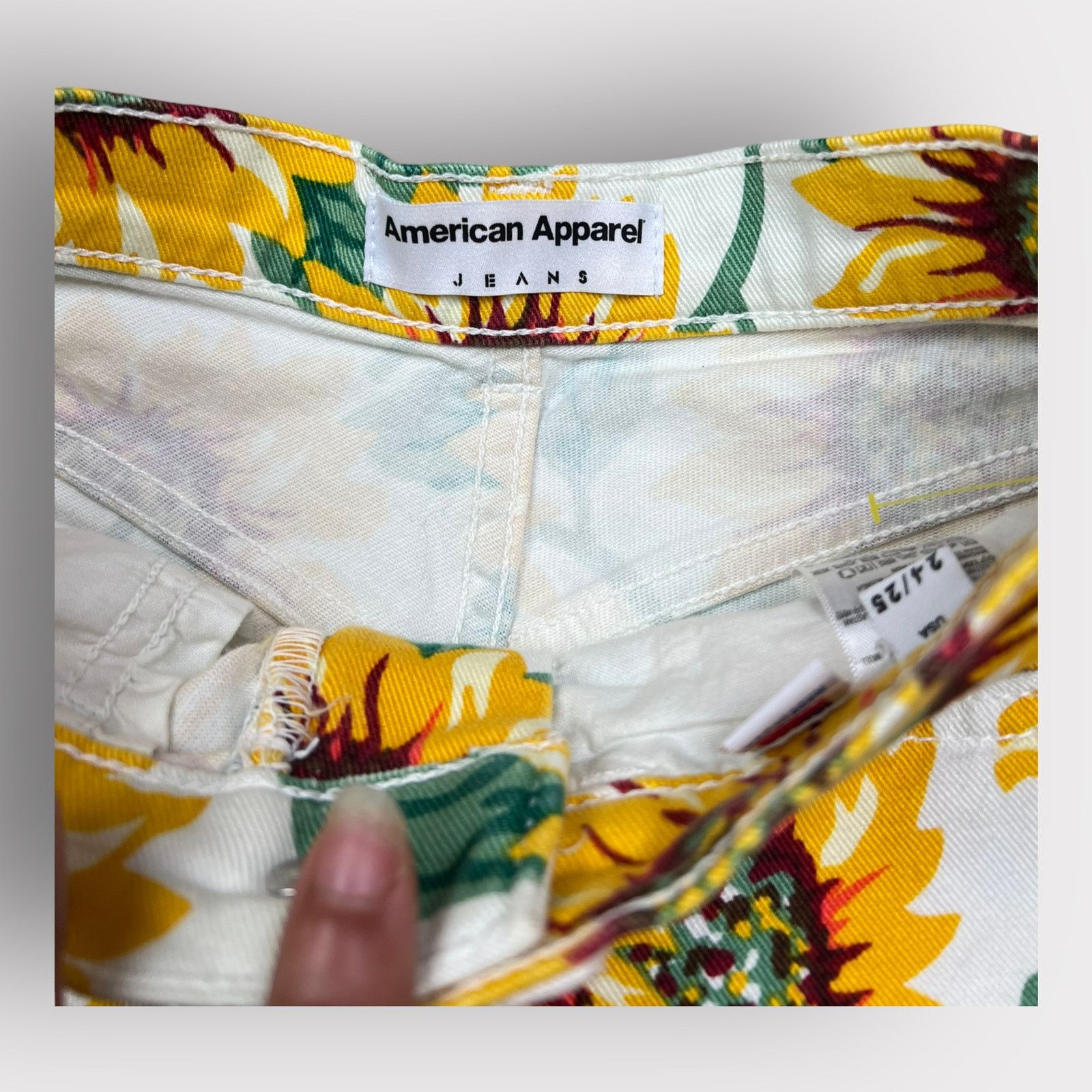 American Apparel American Apparel | Sunflower High Waisted Shorts | 24/25 Size 24" / US 00 / IT 34 - 7 Thumbnail