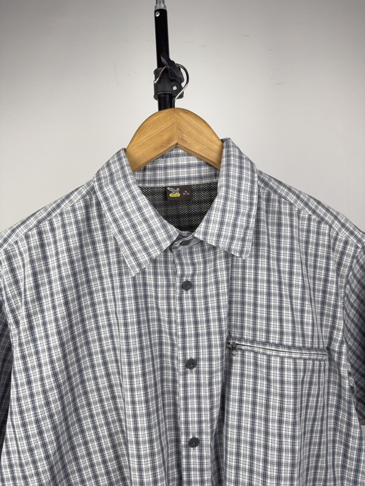 SALEWA Salewa Gorpcore Outdoor Hiking Shirt Grey Plaid Zip Pocket Size US XL / EU 56 / 4 - 4 Thumbnail