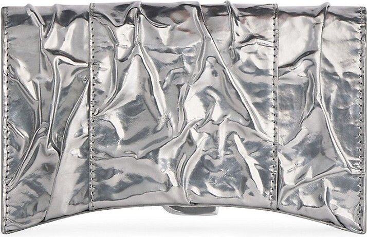 Balenciaga o1mt1gz1024 Size: OS / Crushed Effect Wallet in Silver Size ONE SIZE - 2 Thumbnail