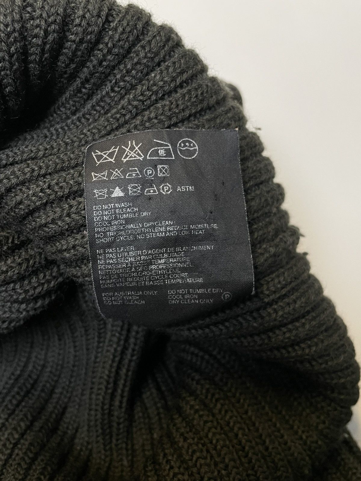 Prada Prada 2000s Wool Zip Sweater Size US L / EU 52-54 / 3 - 8 Thumbnail