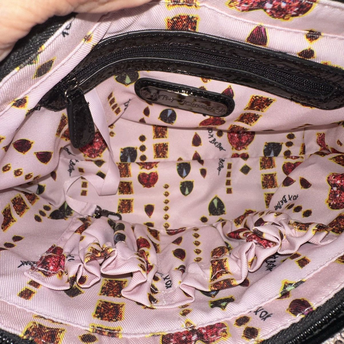 Betsey Johnson Betsey Johnson sequined quilted heart bag Size ONE SIZE - 7 Thumbnail