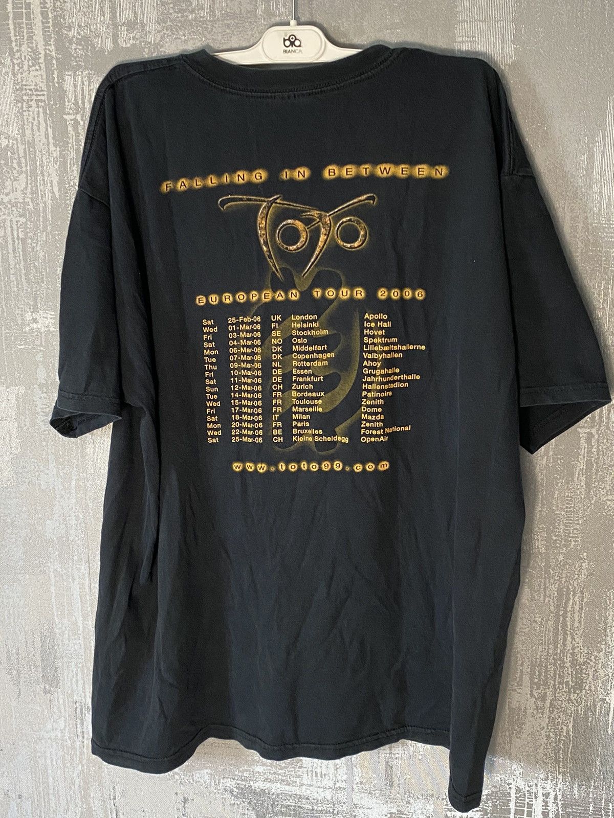 Band Tees × Vintage Vintage Toto T-shirt Falling in Between European tour 2006 Size US XXL / EU 58 / 5 - 2 Thumbnail