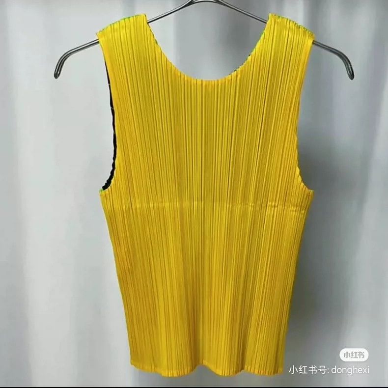 Issey Miyake issey miyake Green vest 2505-Nextarrow Size S / US 4 / IT 40 - 2 Thumbnail