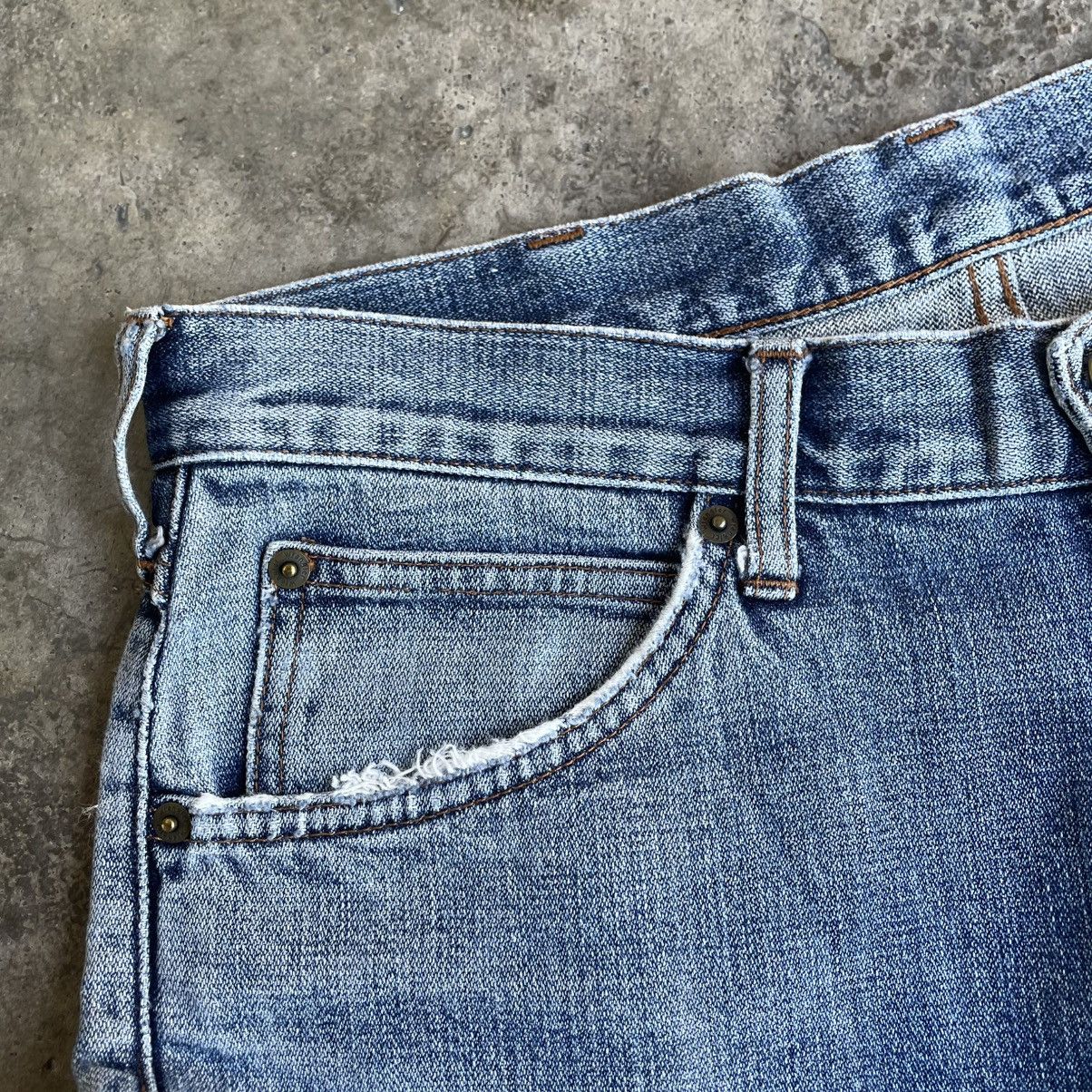 Wrangler 🔥Vintage Wrangler W0344 Washed Ripped Distress Denim Jeans Size US 33 - 11 Thumbnail