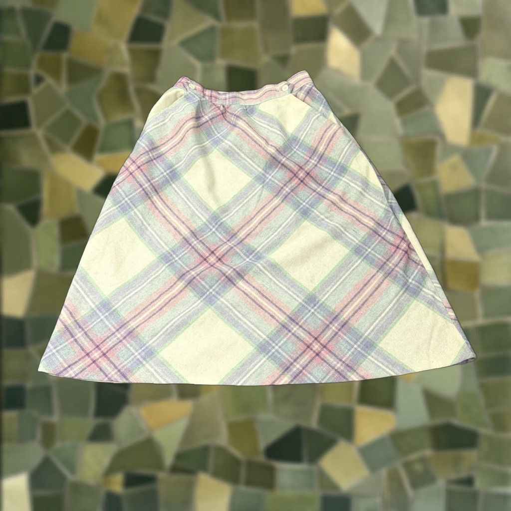Vintage VINTAGE Skirt Womens Midi A-Line Plaid White 11 80s Boho Button Pockets Sat Casual Mens Womens Girls Teens Size 32" / US 10 / IT 46 - 1 Thumbnail