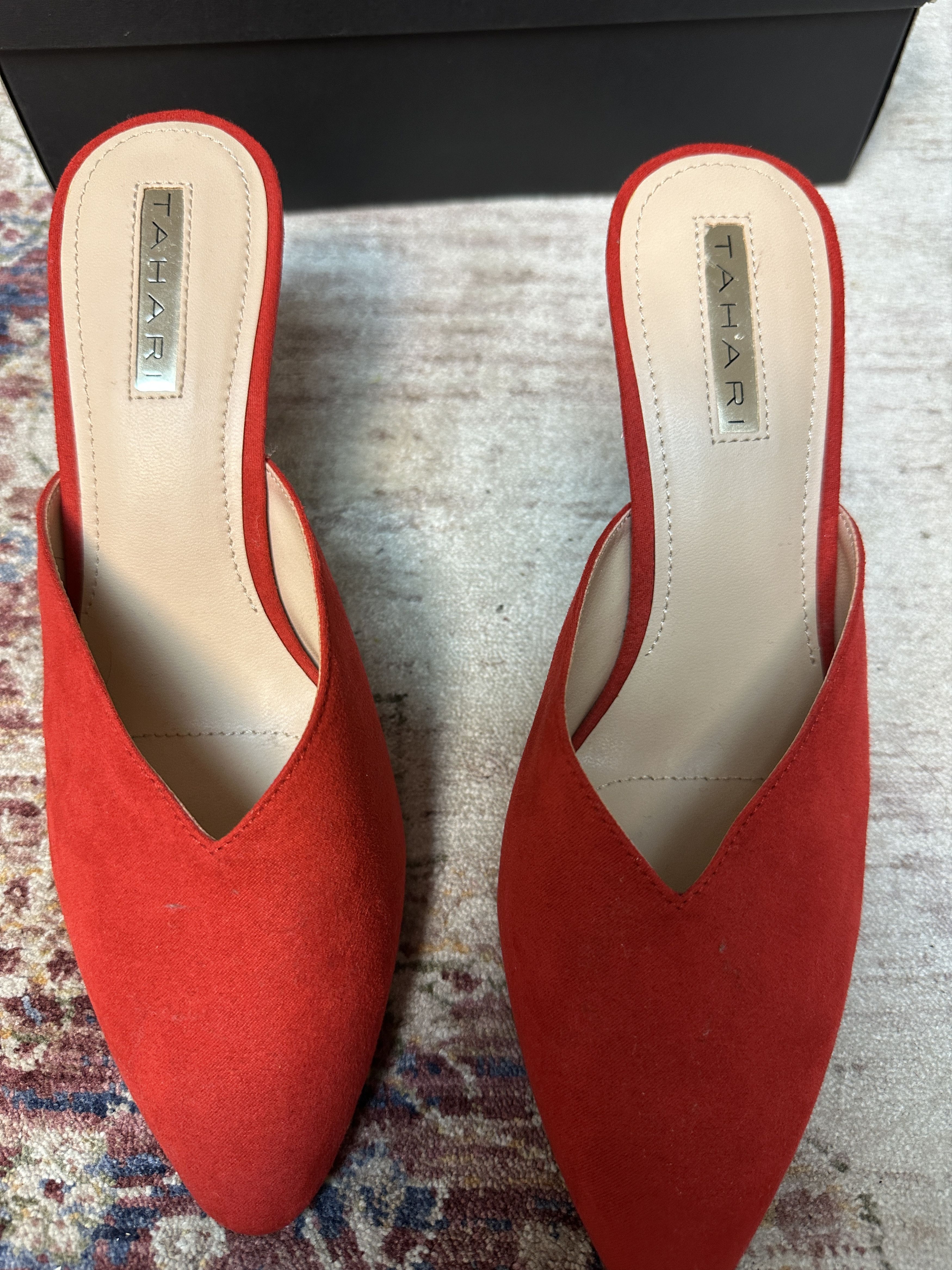 Elie Tahari Tahari TA-Newbury Women's Poppy Red Closed Toe Sandals Size US 7.5 / IT 37.5 - 2 Thumbnail
