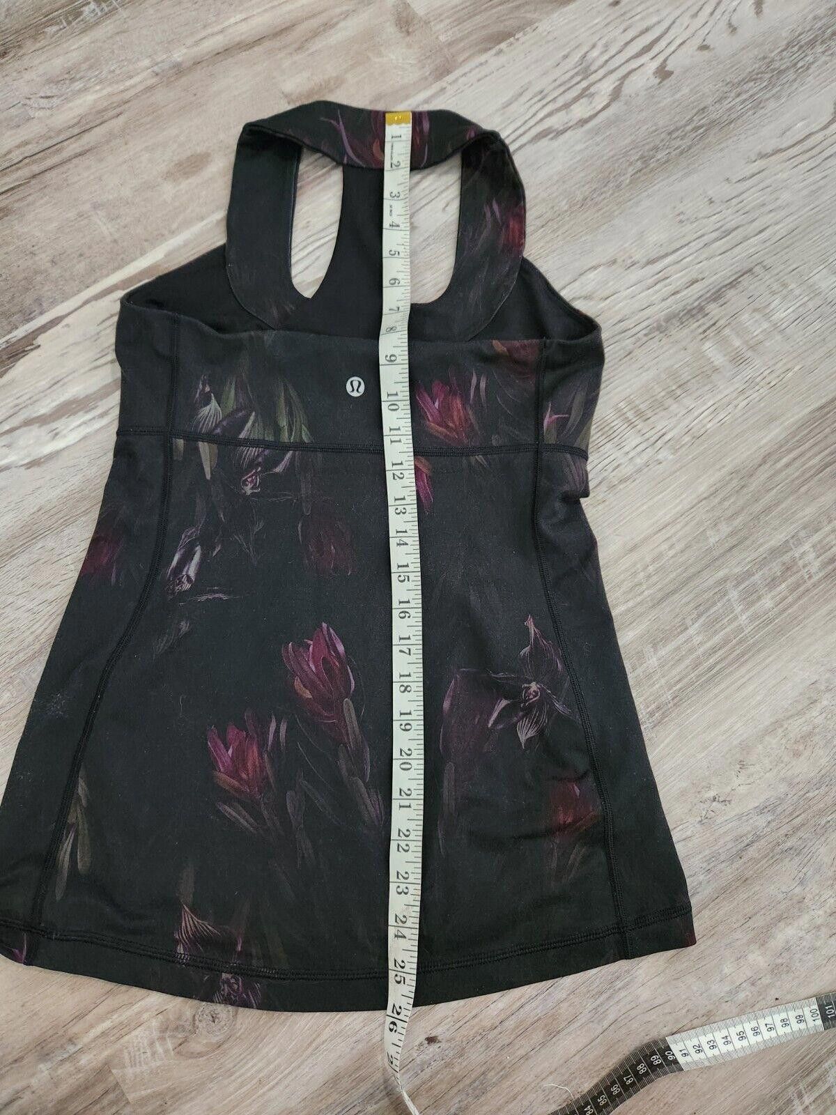 Designer Lululemon Tank Top 6 Black Floral Scoop Neck Wide Strap Size M / US 6-8 / IT 42-44 - 4 Thumbnail