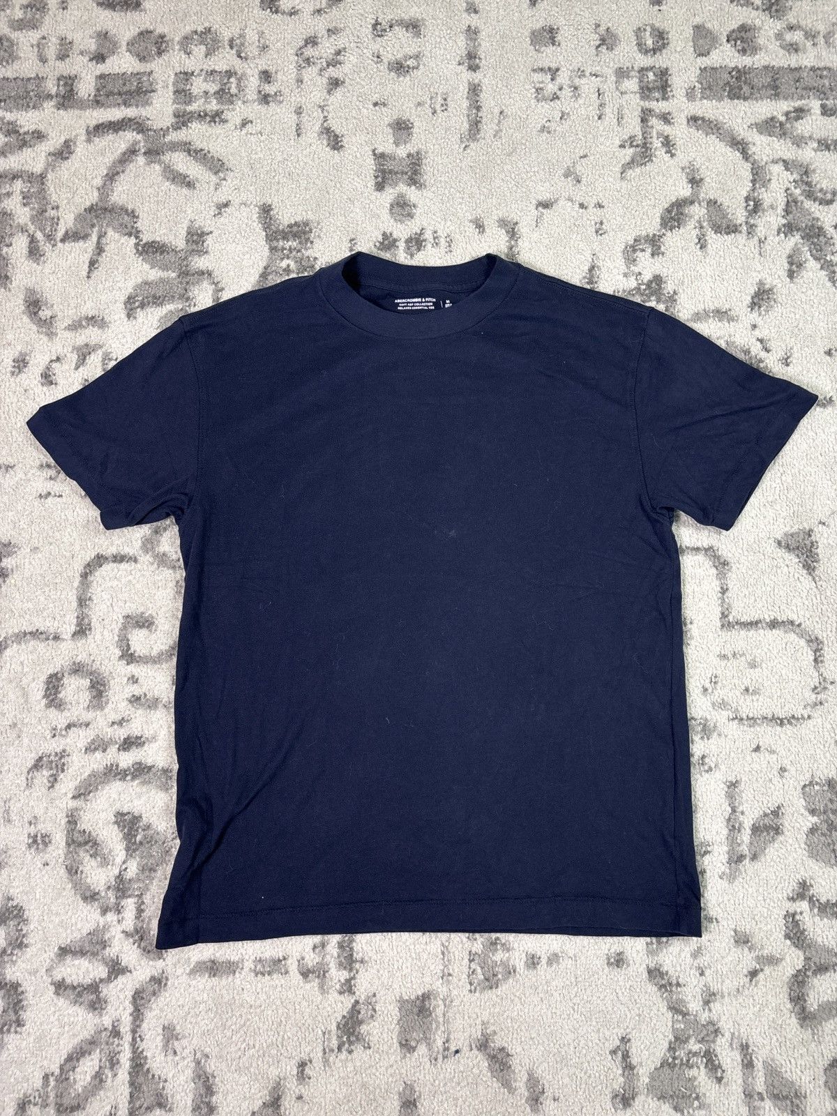Abercrombie & Fitch SOFT & AF COLLECTION RELAXED ESSENTIAL TEE (DARK BLUE) Size US M / EU 48-50 / 2 - 1 Thumbnail