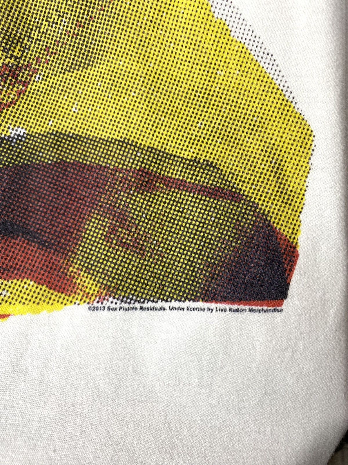 Band Tees Vintage 2013 Sex Pistols Band T Shirt The Queen Size US XXL / EU 58 / 5 - 5 Thumbnail