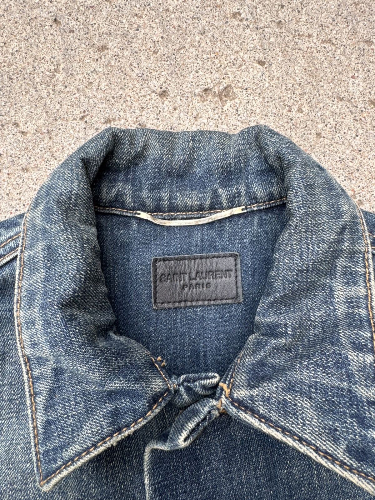 Saint Laurent Paris Saint Laurent Denim Jacket Size XS / US 0-2 / IT 36-38 - 2 Thumbnail
