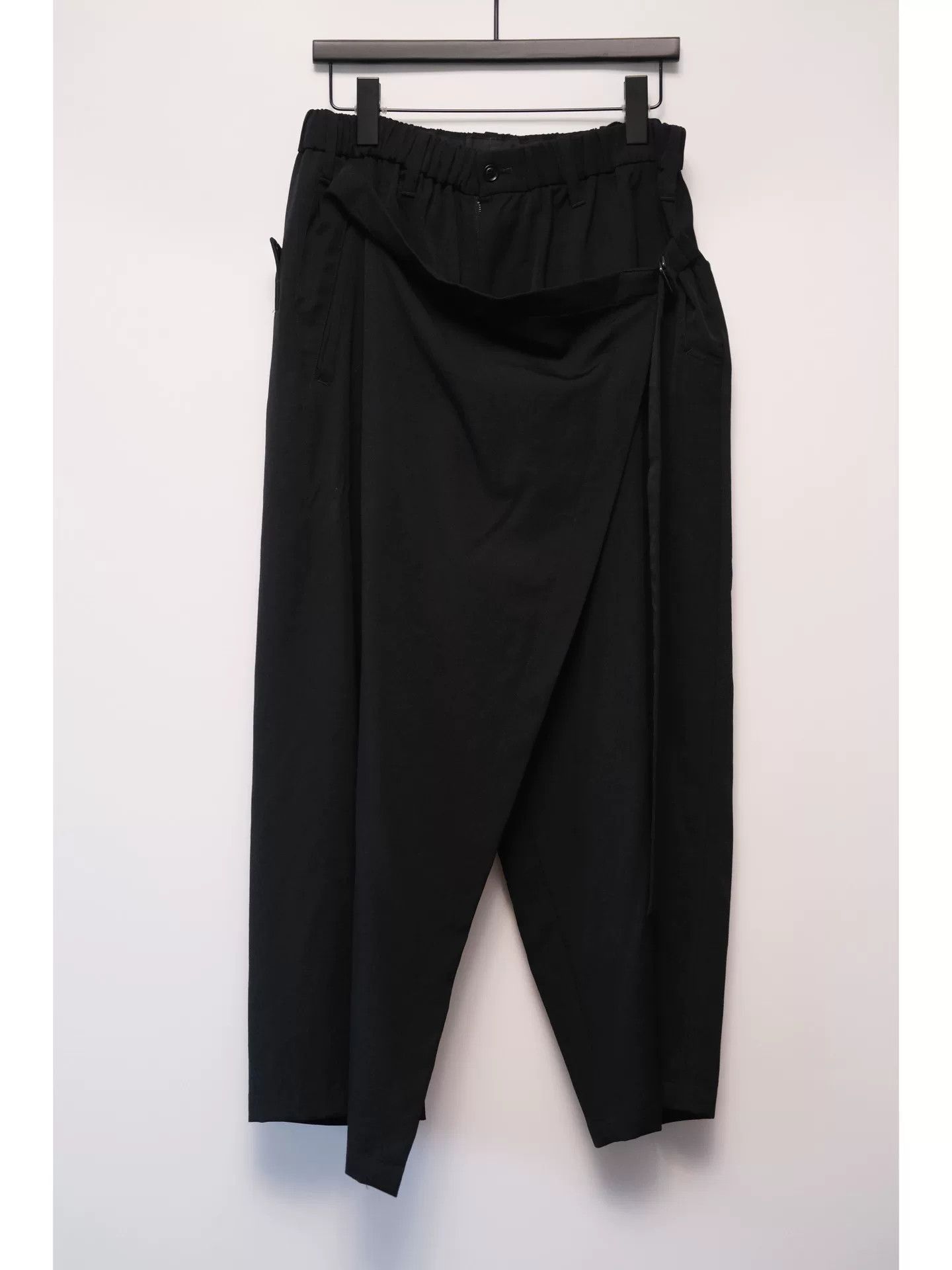 Yohji Yamamoto Yohji Yamamoto Wool Pants Stylish Versatility Size US 28 / EU 44 - 1 Thumbnail