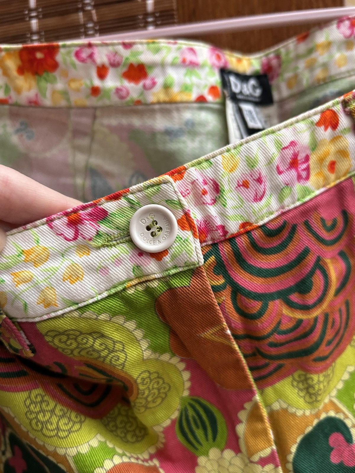Y2k Dolce & Gabbana Hippie Print Floral Shorts Size 28(42