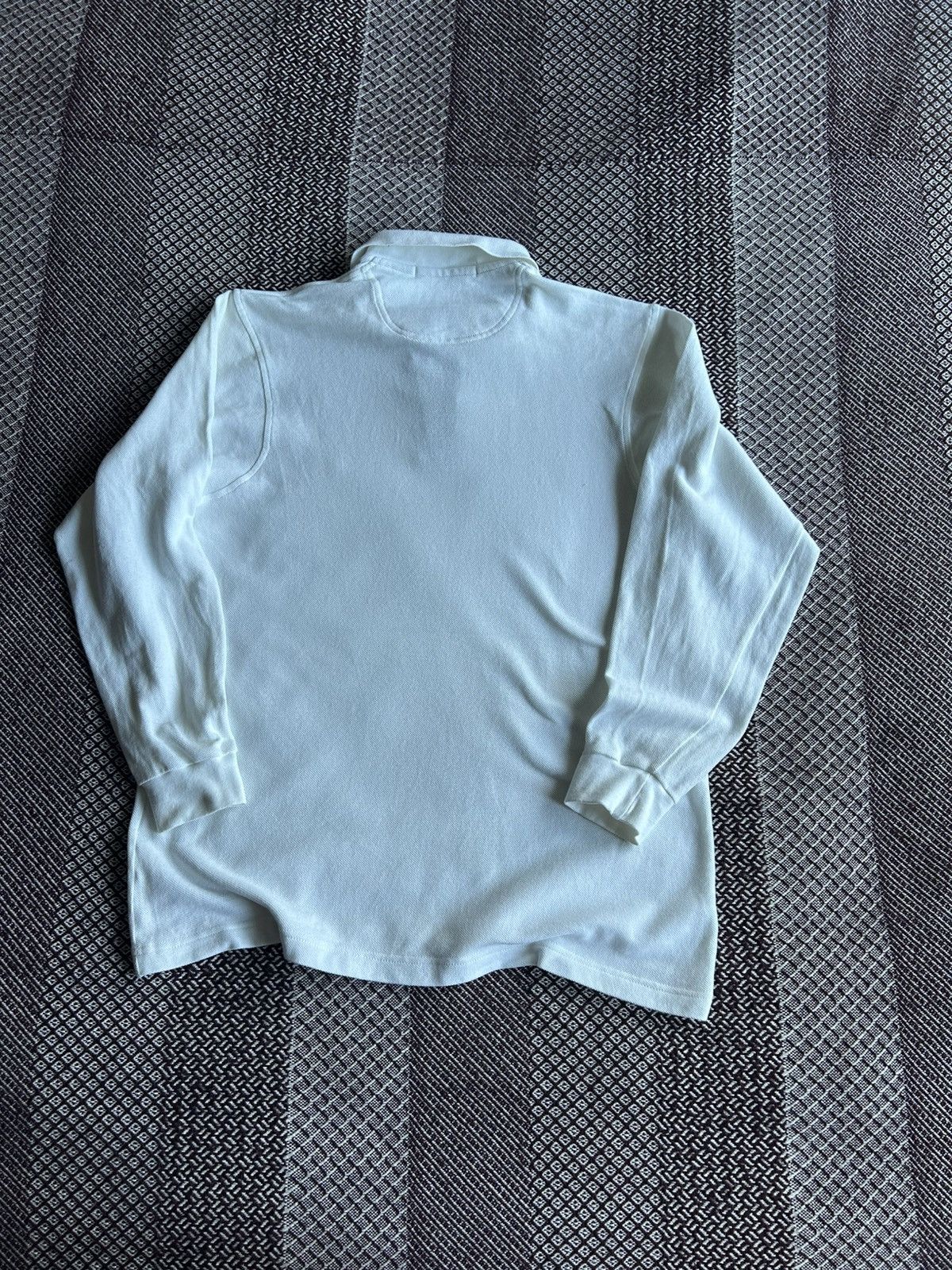 Burberry Vintage Burberry Long Sleeve Polo Solid Style Nova Check Size US S / EU 44-46 / 1 - 13 Thumbnail