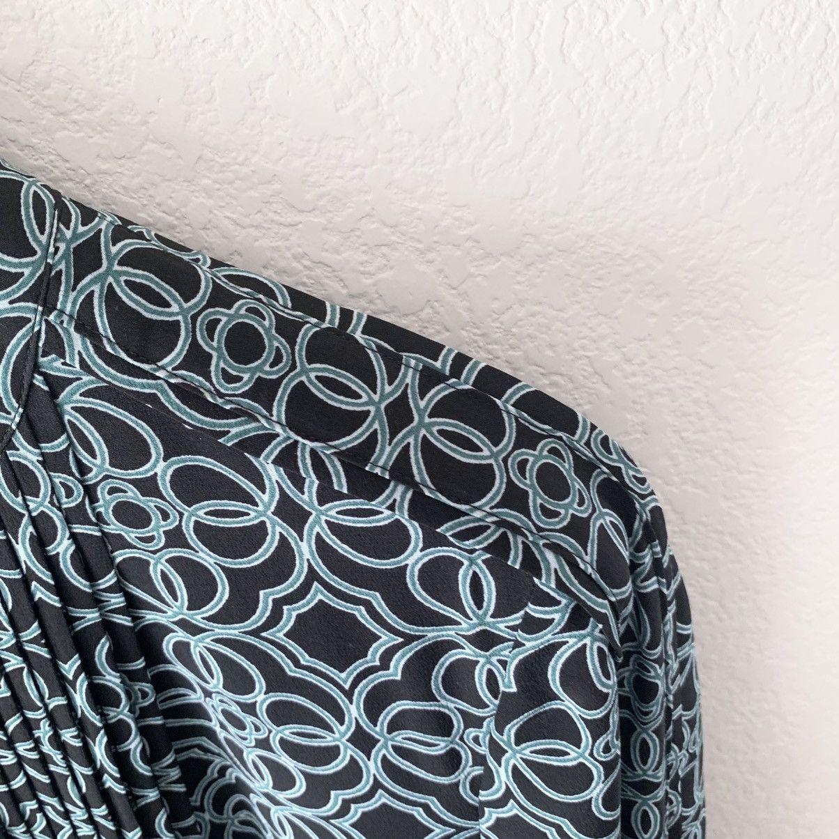 Tory Burch Tory Burch 100% silk pleated shift dress Size XS / US 0-2 / IT 36-38 - 8 Thumbnail