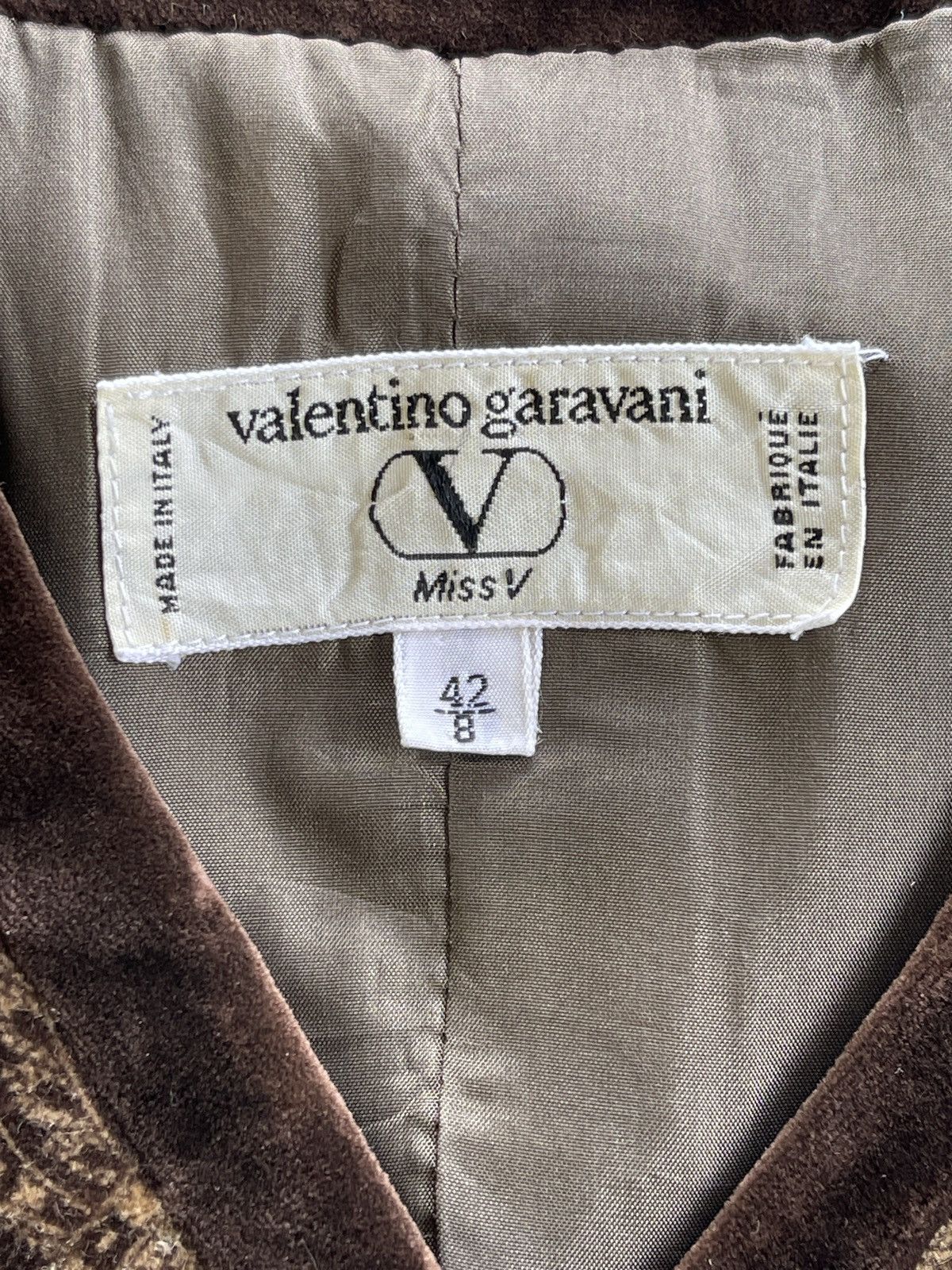 Valentino Valentino Garavani Paisley Cropped Velvet Jacket Size M / US 6-8 / IT 42-44 - 13 Thumbnail