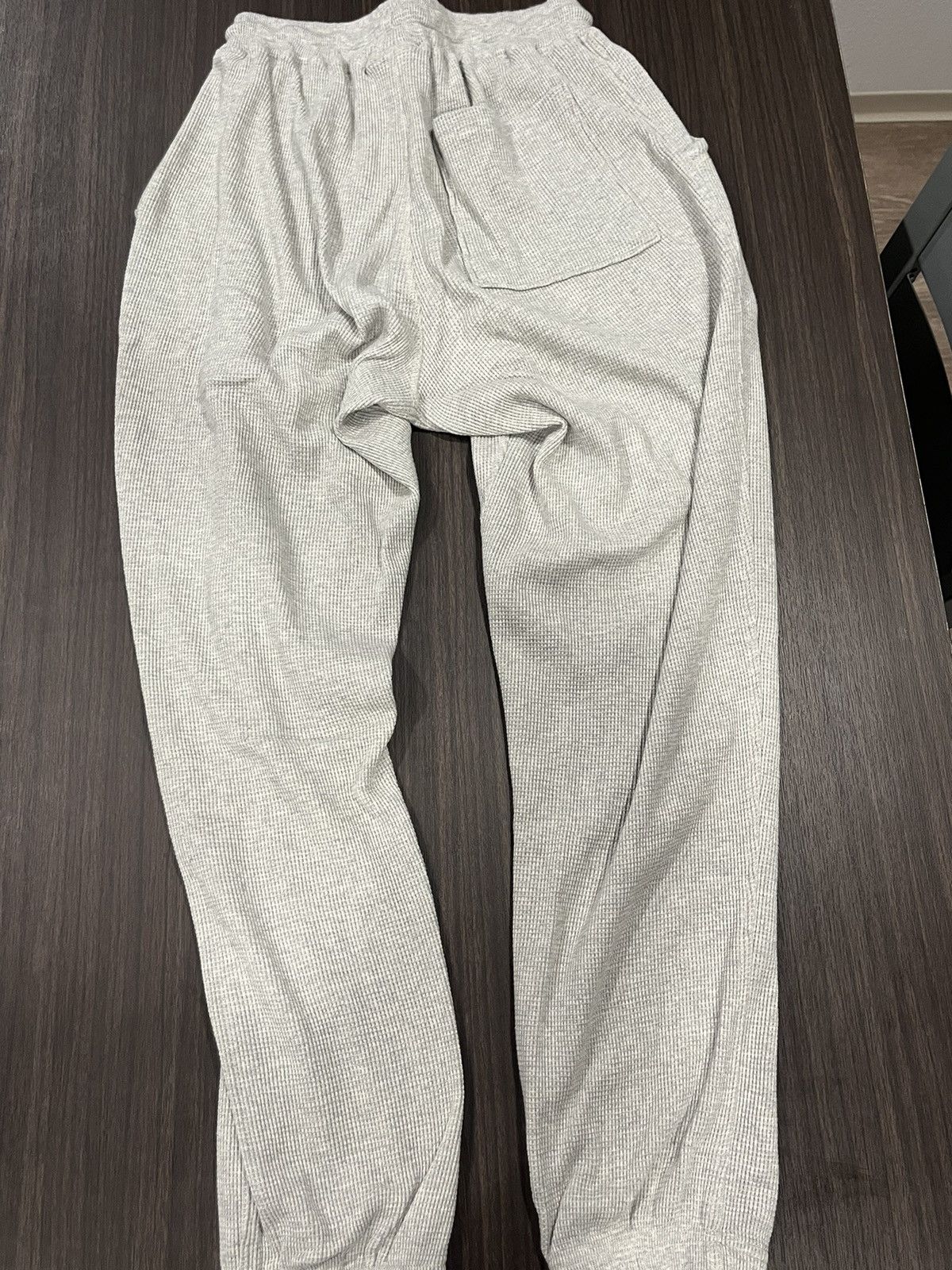 Youngla Woven Joggers, Size Medium, Gray, Used