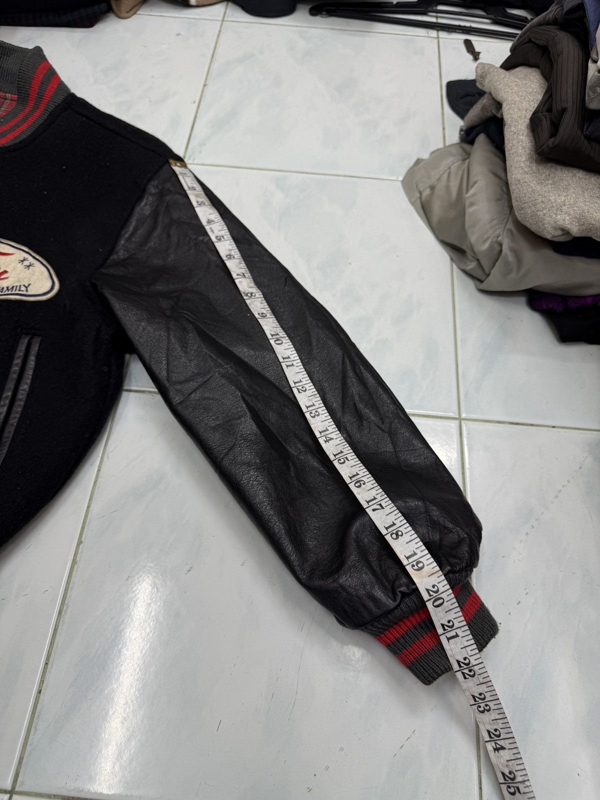 Japanese Brand 🔥🔥🔥STEALS VINTAGE TRIPLE CROWN VARSITY JACKET Size US S / EU 44-46 / 1 - 11 Thumbnail