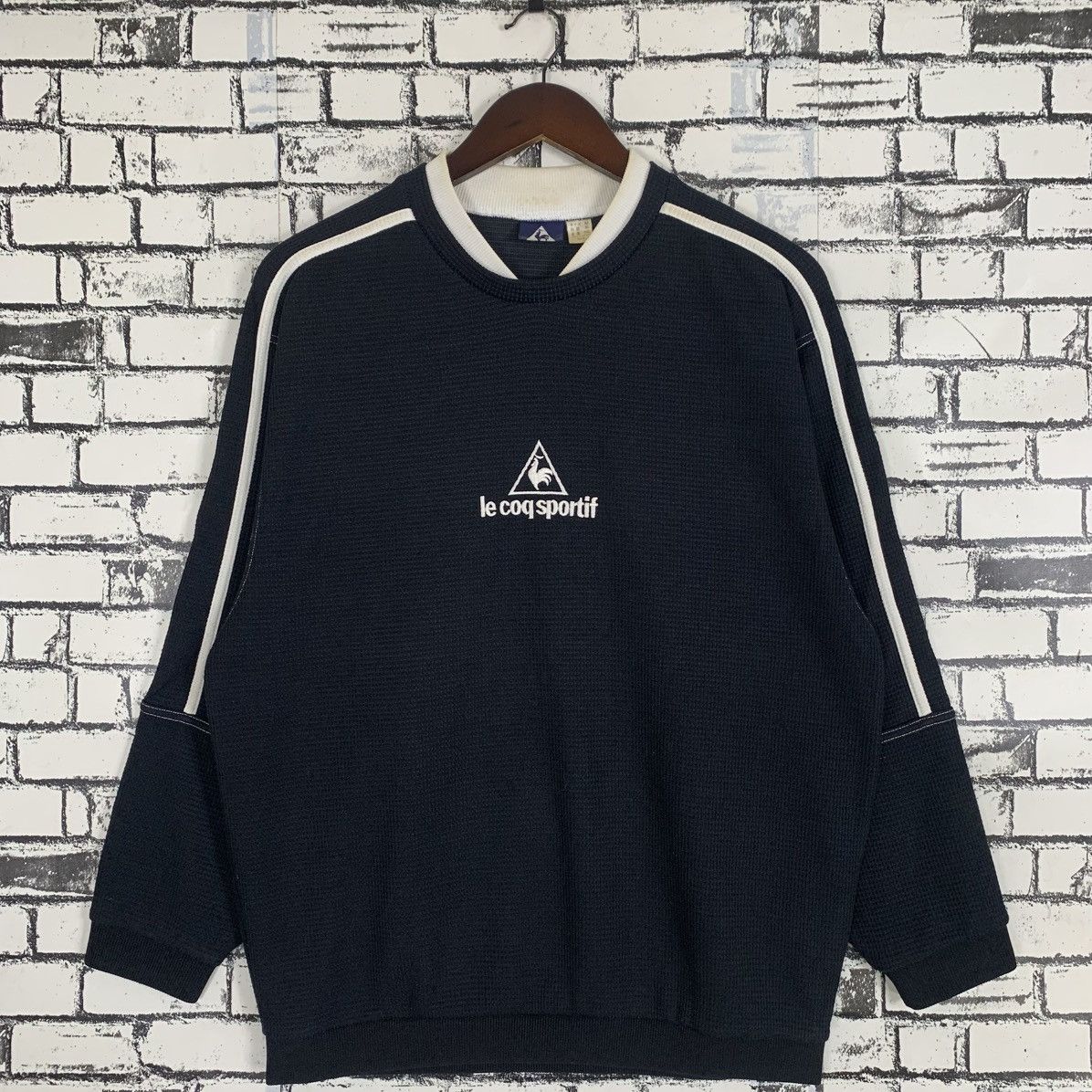 Designer × Le Coq Sportif × Vintage Vintage Le Coq Sportif Small Logo Embroidery Sweatshirt Size US M / EU 48-50 / 2 - 1 Thumbnail