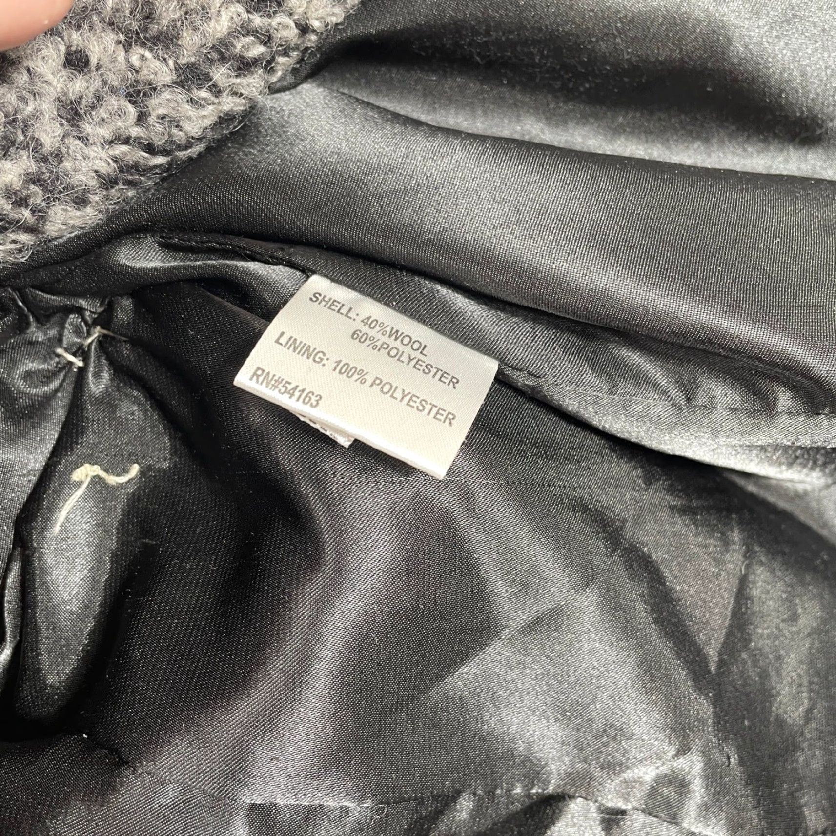 Calvin Klein VINTAGE? (No) Calvin Klein Wool Blend Boucle Pea Coat Belted Funnel Neck Gray 0 Women’s Wool Blend Coat for Winter? Size XS / US 0-2 / IT 36-38 - 6 Thumbnail