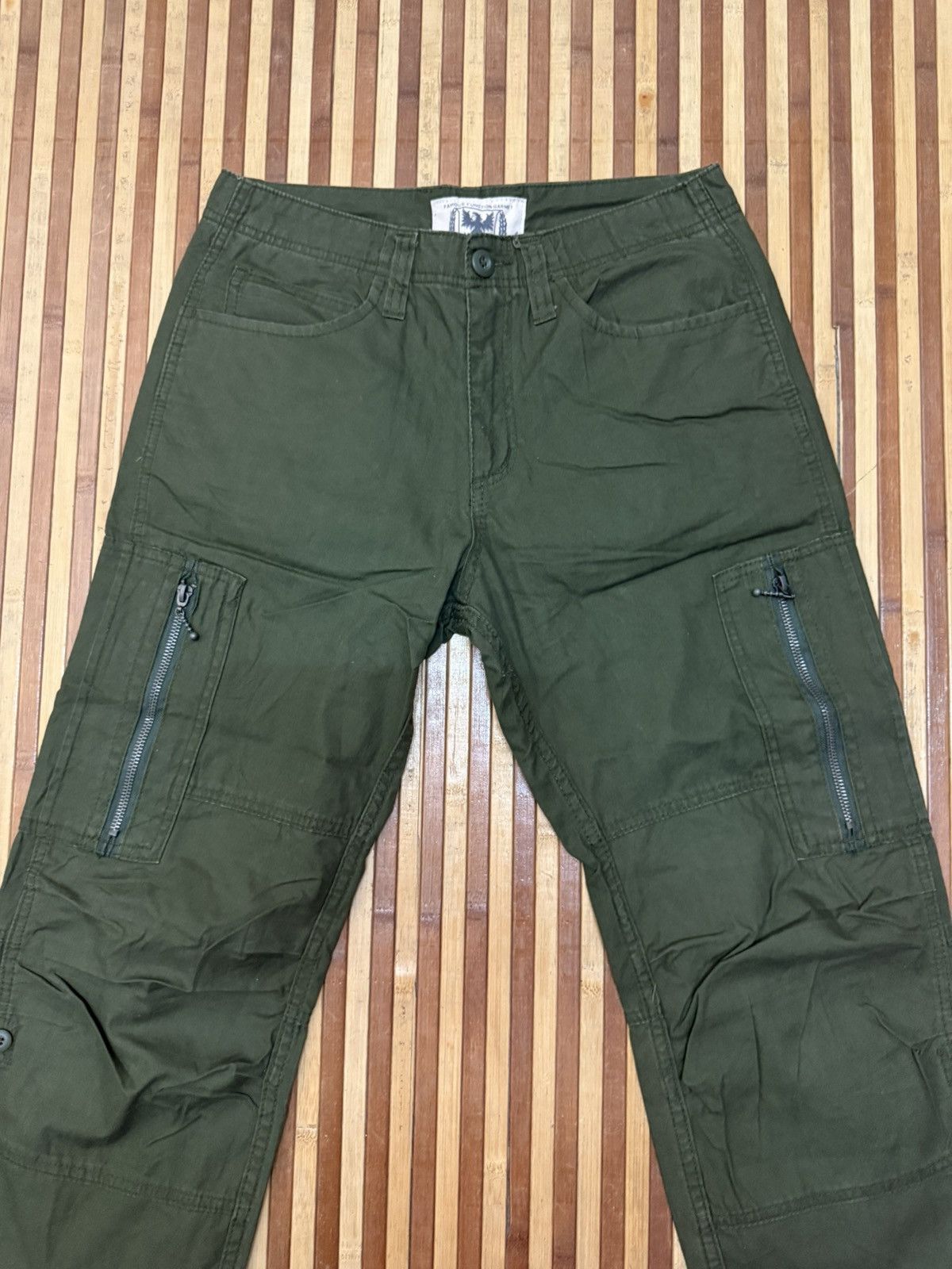 Japanese Brand Vintage FAMOUS FUNCTION GARMET Carpenter Cargo Pants W30X32. Size US 30 / EU 46 - 3 Thumbnail