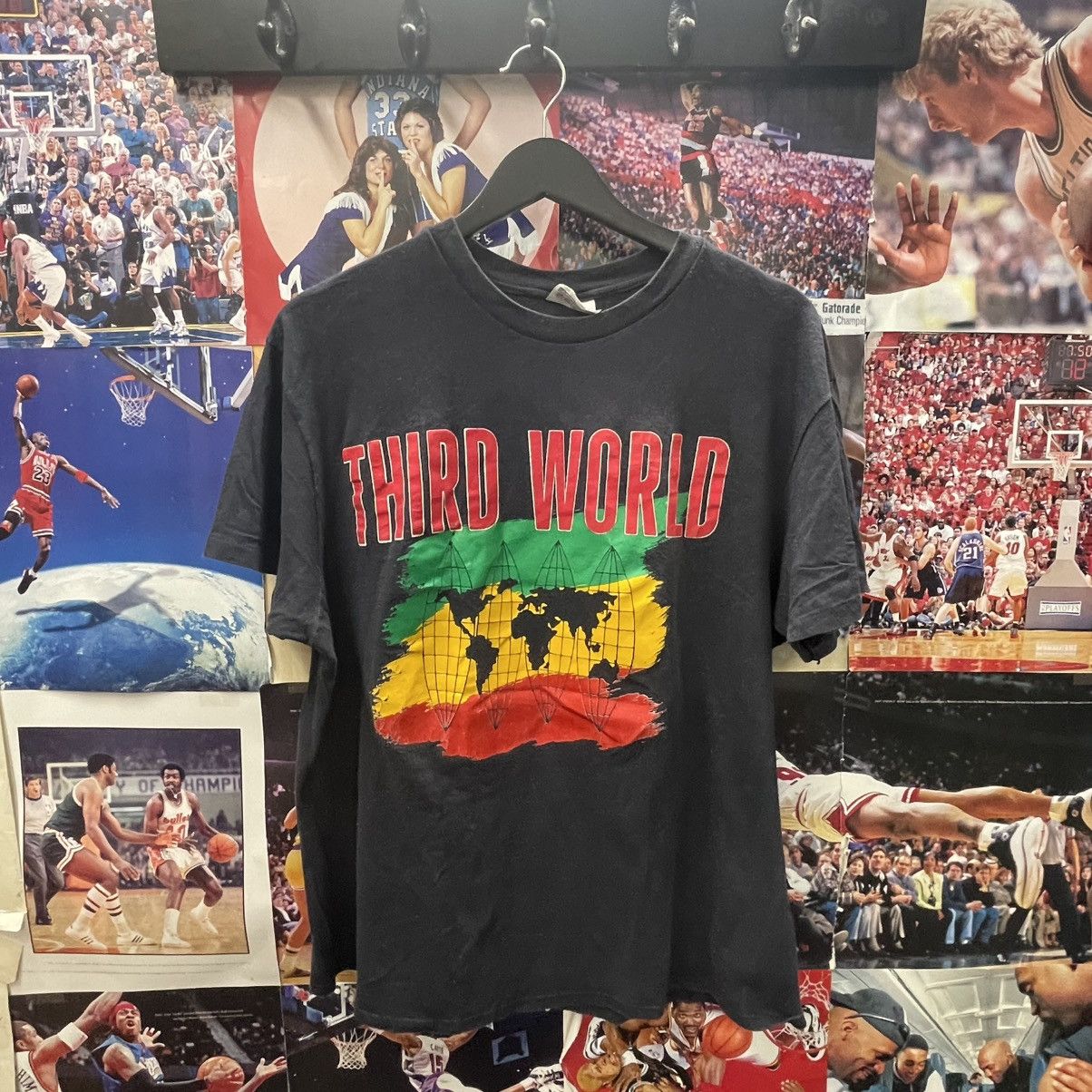 Vintage 1989 Third World Serious Business Reggae Tour T-shirt Size US XL / EU 56 / 4 - 1 Thumbnail