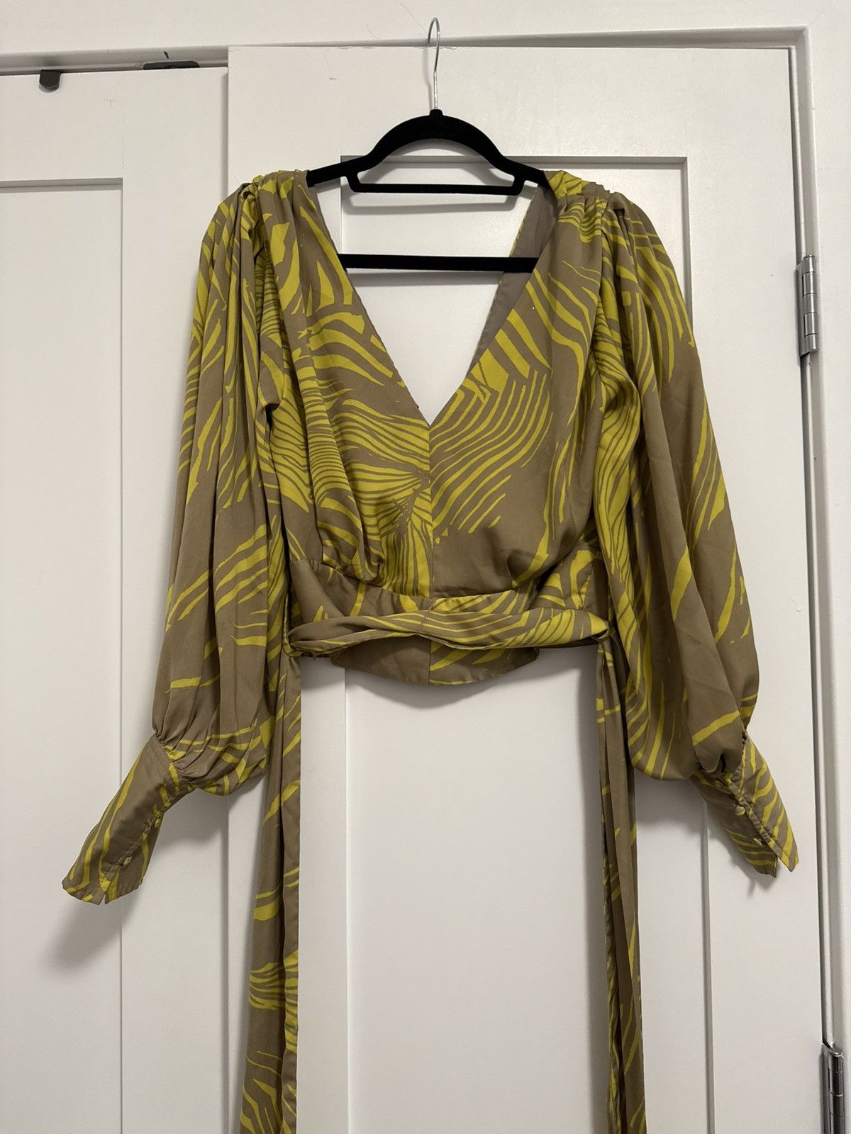 Banana Republic Long sleeve banana republic blouse Size S / US 4 / IT 40 - 14 Thumbnail