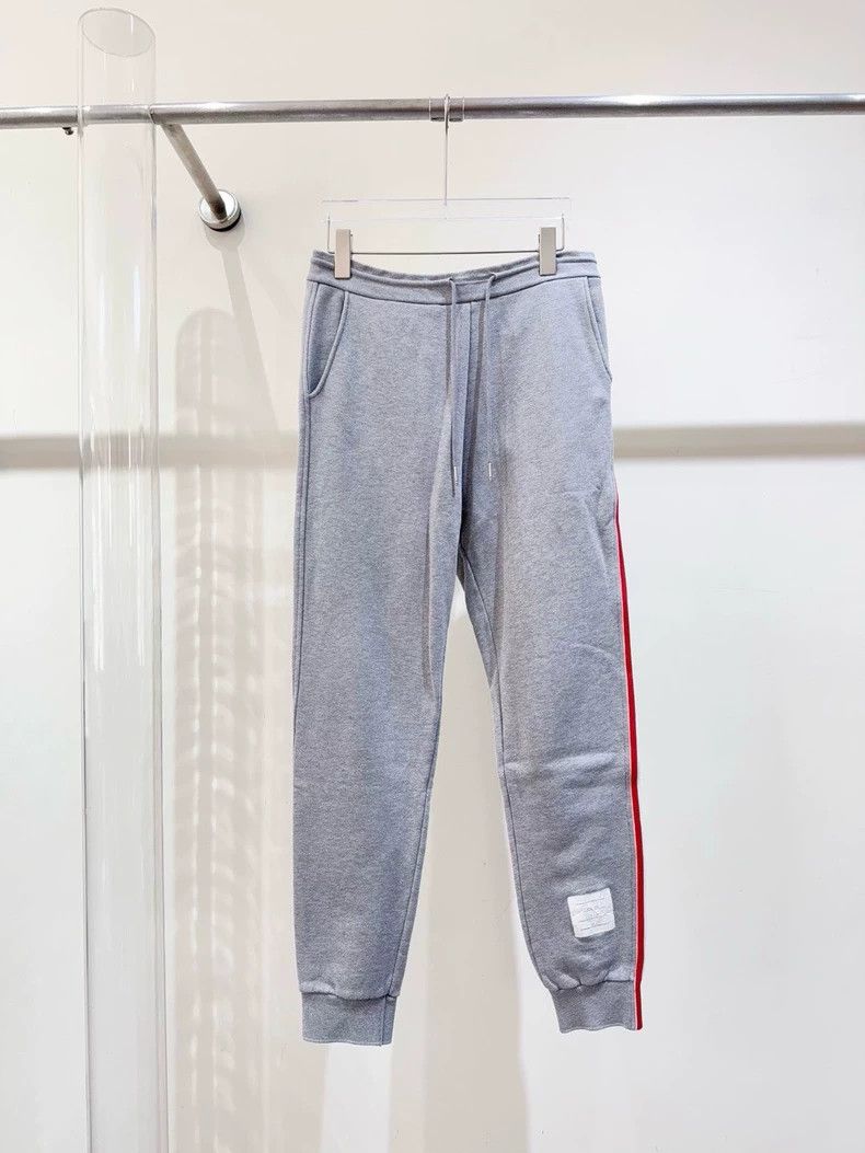 Thom Browne thom browne Size 1 Gray sweatpants 2503-Nextarrow Size US 30 / EU 46 - 1 Thumbnail