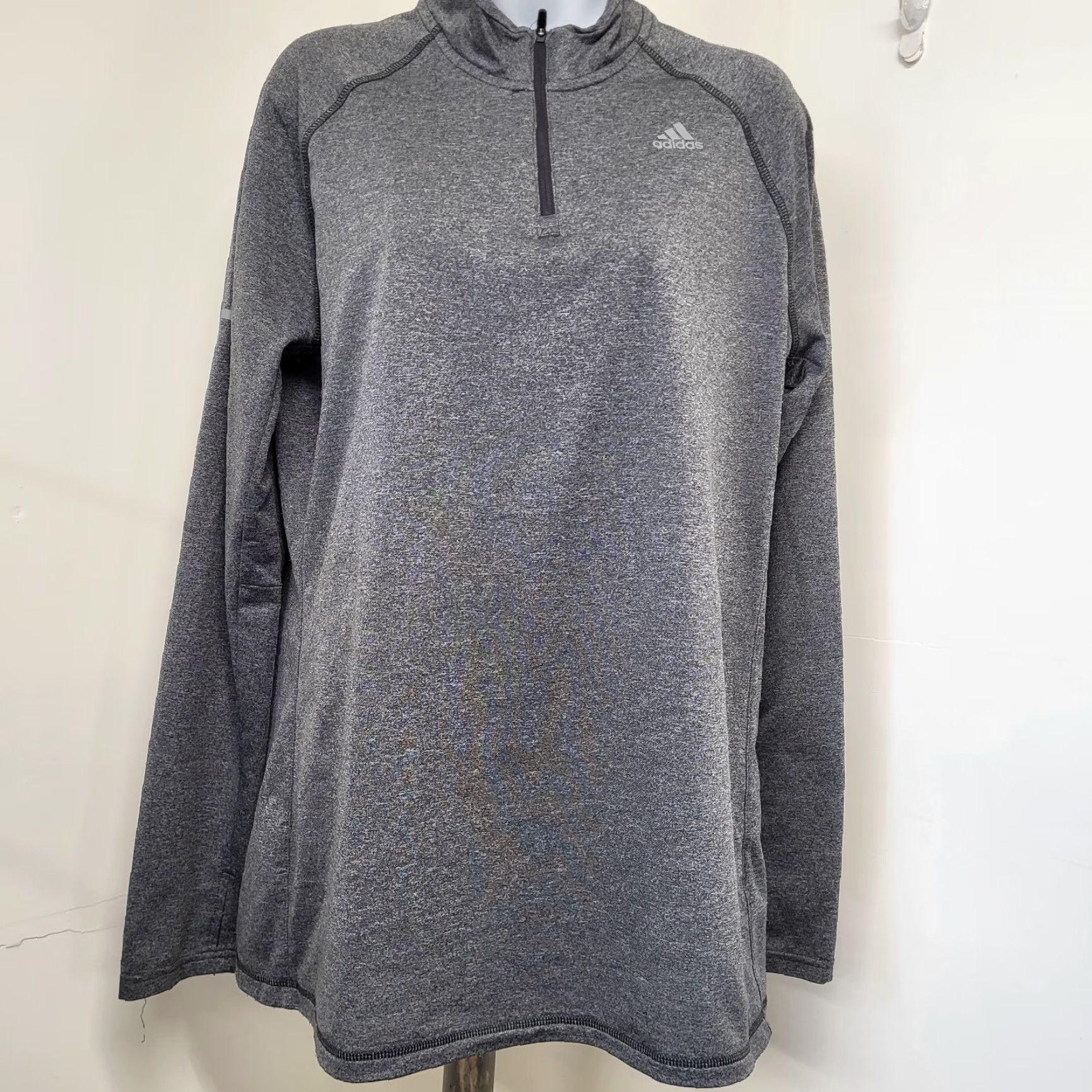Adidas VINTAGE? No — Adidas Climalite 1/4 Zip Shirt Women's XL Gray Pullover Running Reflective... Size XL / US 12-14 / IT 48-50 - 2 Thumbnail