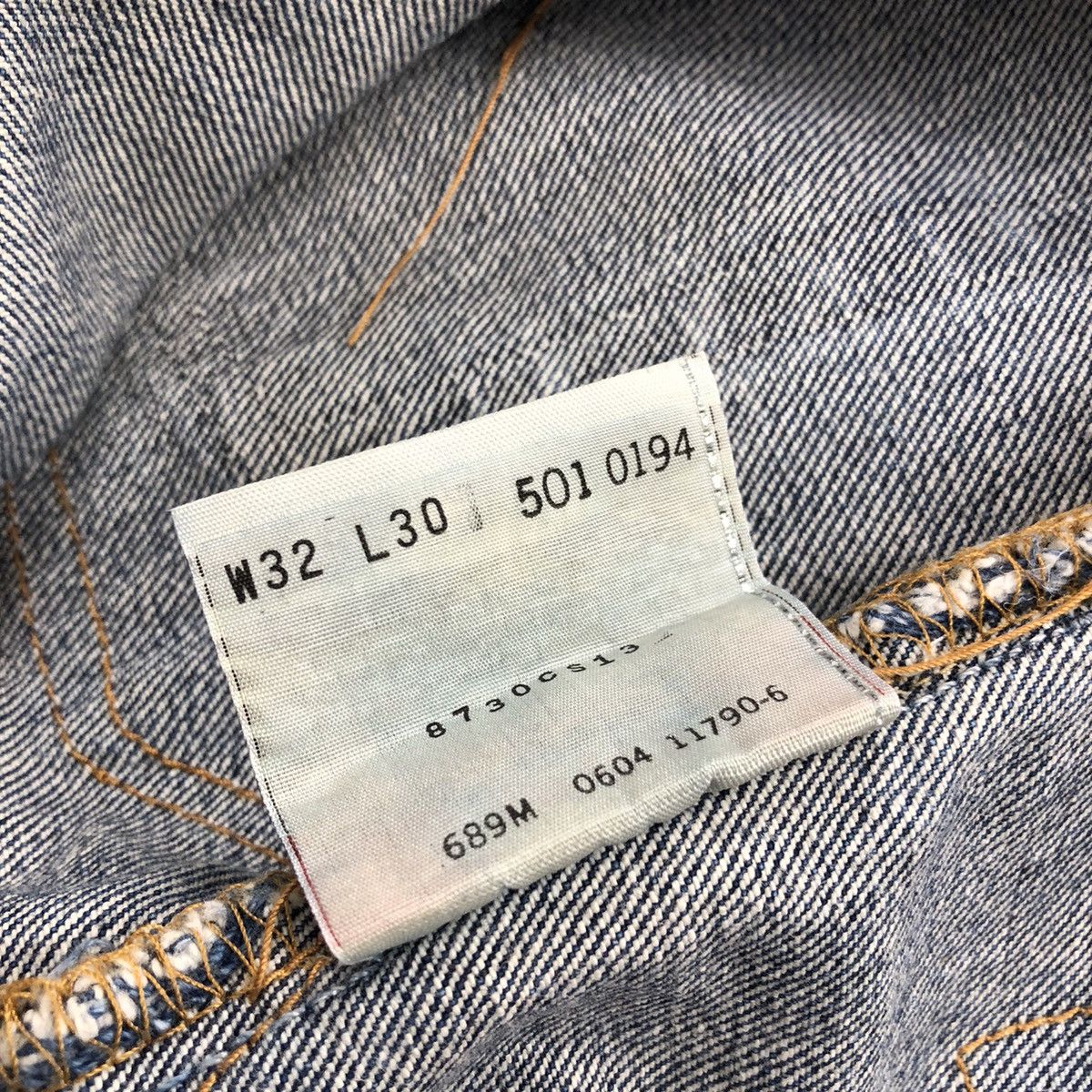 Levi's 90s Vintage Levis 501 USA Rework Painted Custom Blue Jeans Size US 34 / EU 50 - 15 Thumbnail