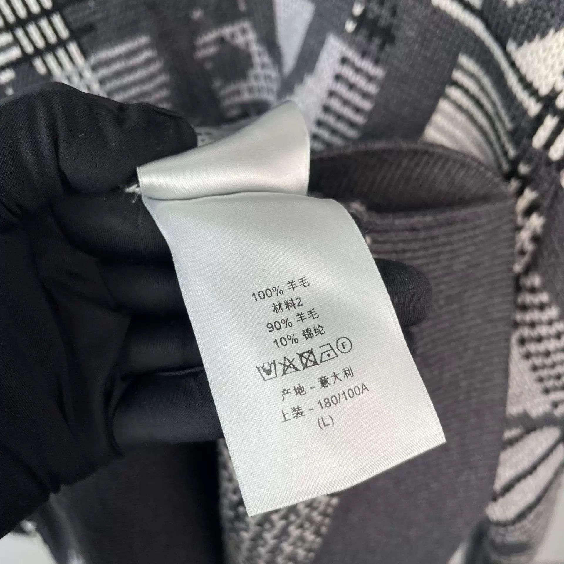 Dior Dior wool logo sweater gray L 98 new Size US L / EU 52-54 / 3 - 5 Thumbnail