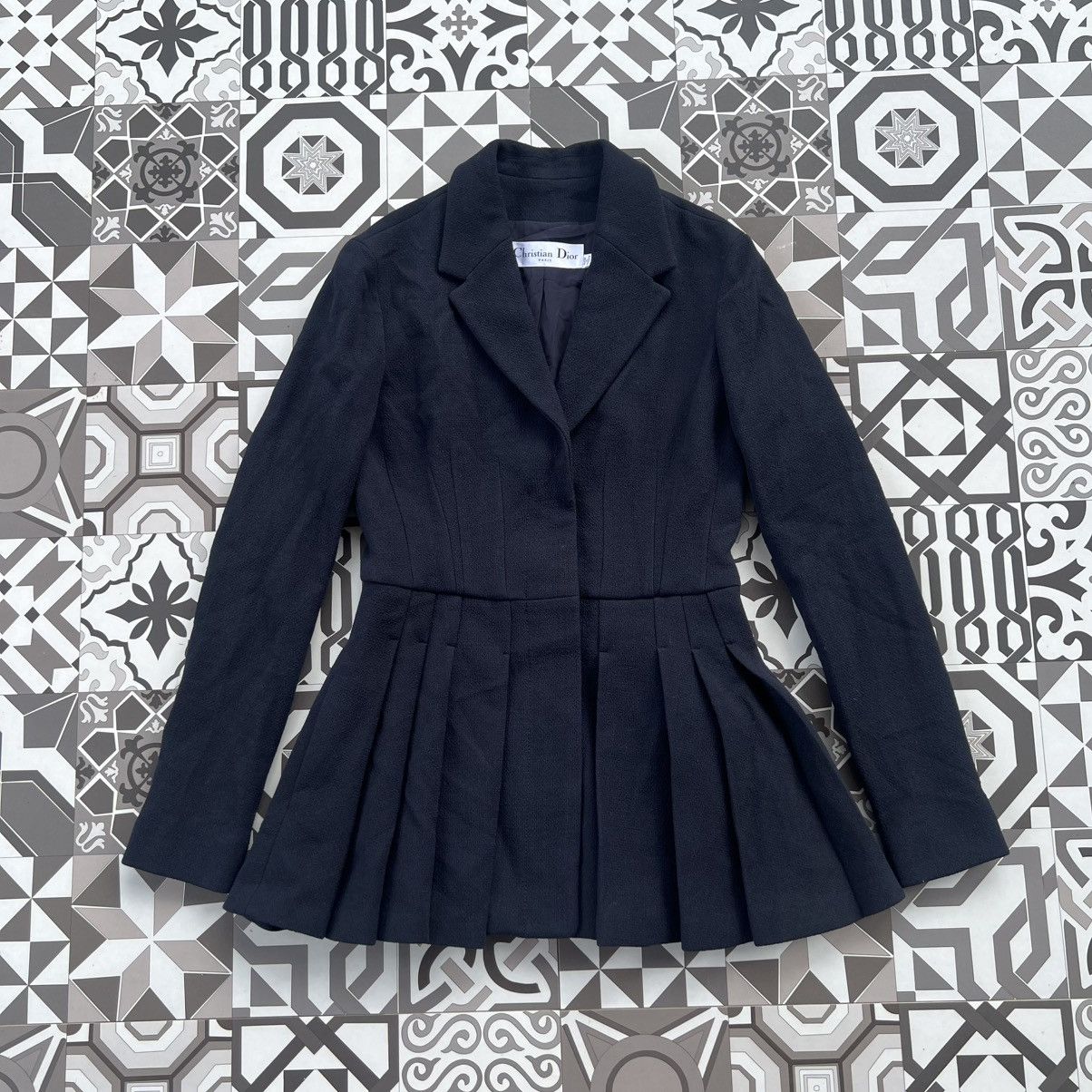 Dior Christian Dior Wool Jacket Size M / US 6-8 / IT 42-44 - 1 Thumbnail