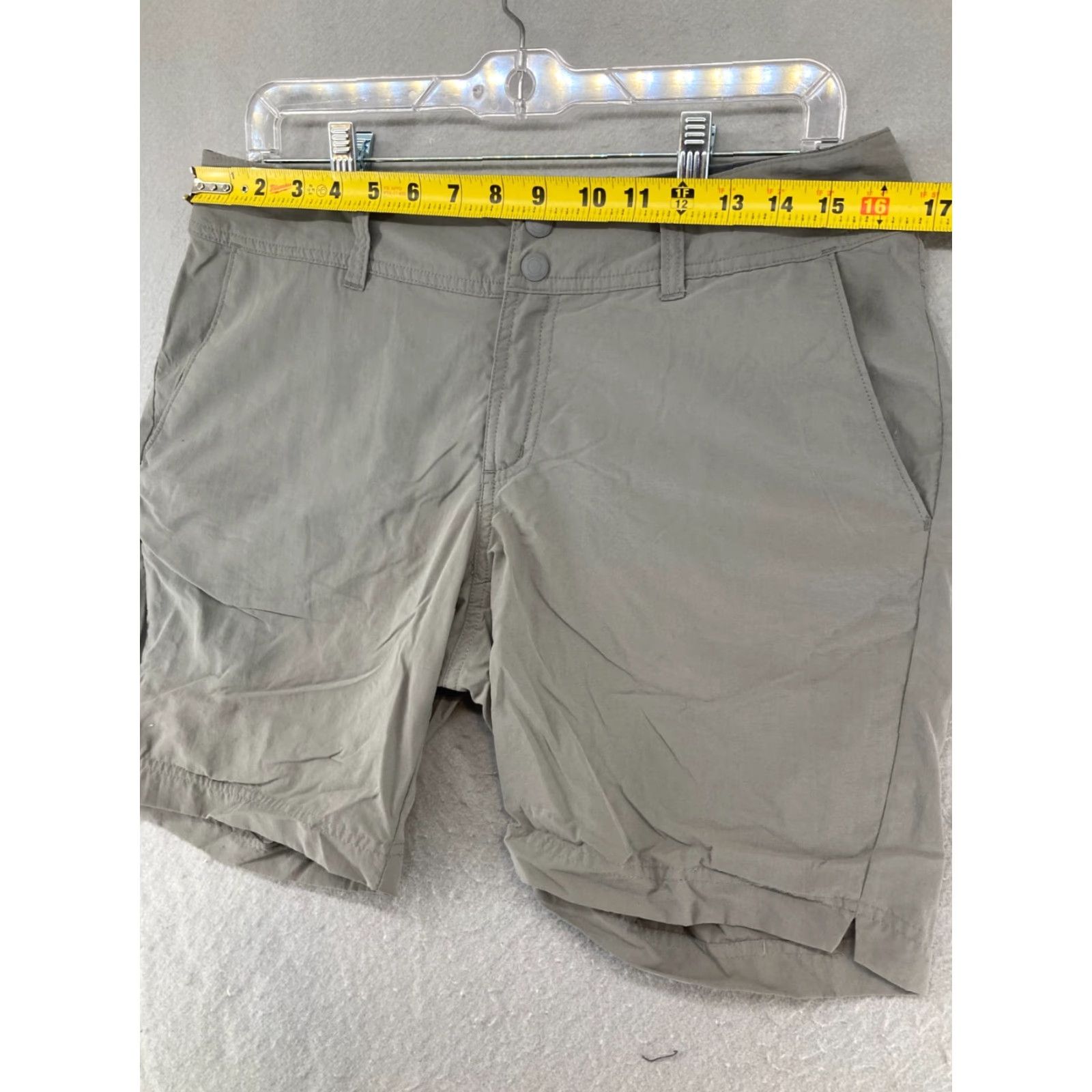 ExOfficio VINTAGE ExOfficio Womens Shorts 6 Khaki Outdoor Athletic Size 28" / US 6 / IT 42 - 2 Thumbnail