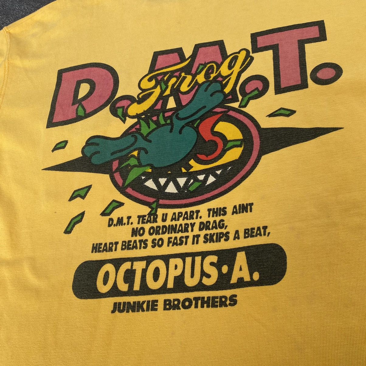 Japanese Brand Vintage Rare Octopus Army Junkie Brothers Pocket Tee Size US M / EU 48-50 / 2 - 8 Thumbnail