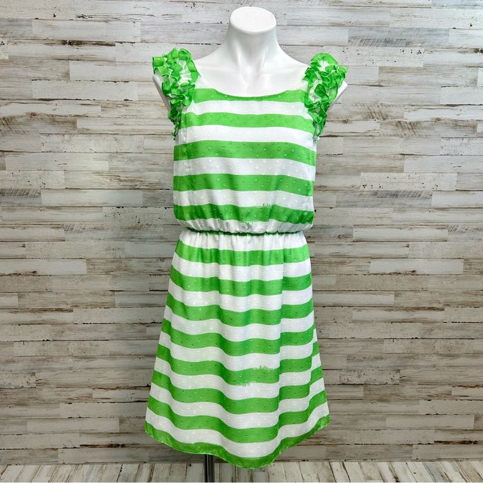Lilly Pulitzer Lilly Pulitzer Danna Awning Green Striped Dress Ruffle XS Size XS / US 0-2 / IT 36-38 - 1 Thumbnail