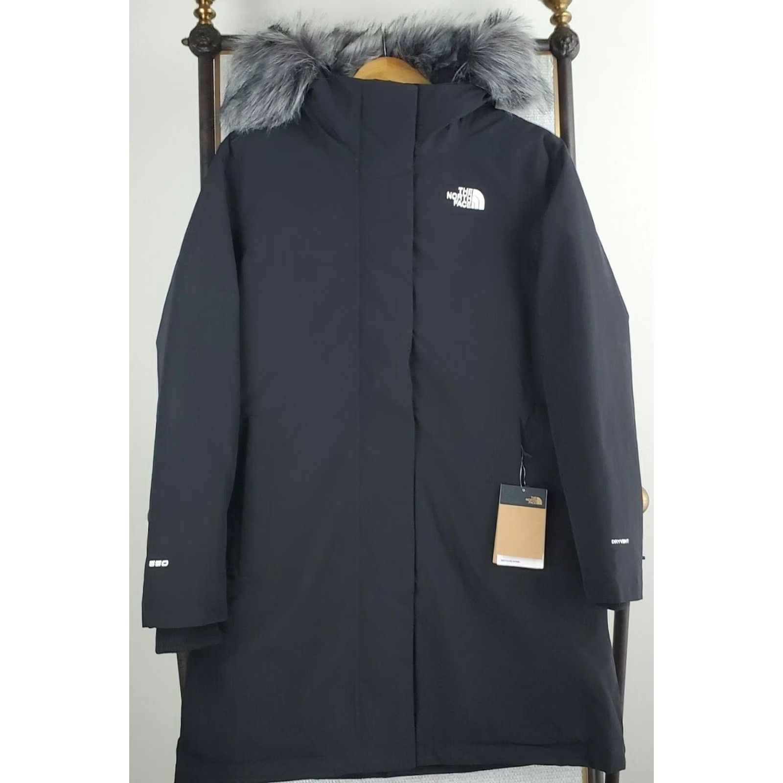 The North Face The North Face Womens 550 Down Parka Jacket Arctic Black Small NWT Waterproof Windproof Hooded Size S / US 4 / IT 40 - 2 Thumbnail