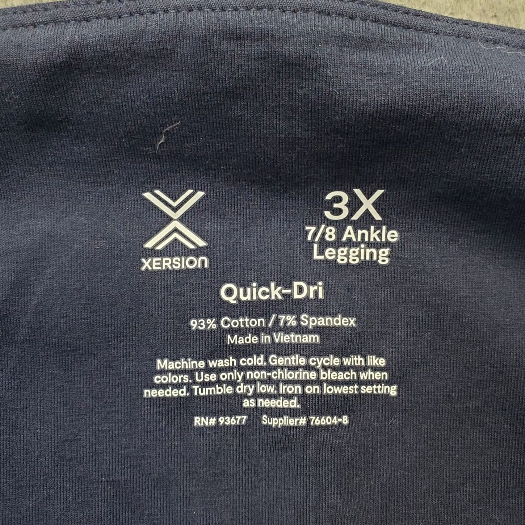 Vintage Xersion Womens 3X Ankle Leggings Navy Stretch Quick-Dry High Waist Size 40" / US 18 - 7 Thumbnail