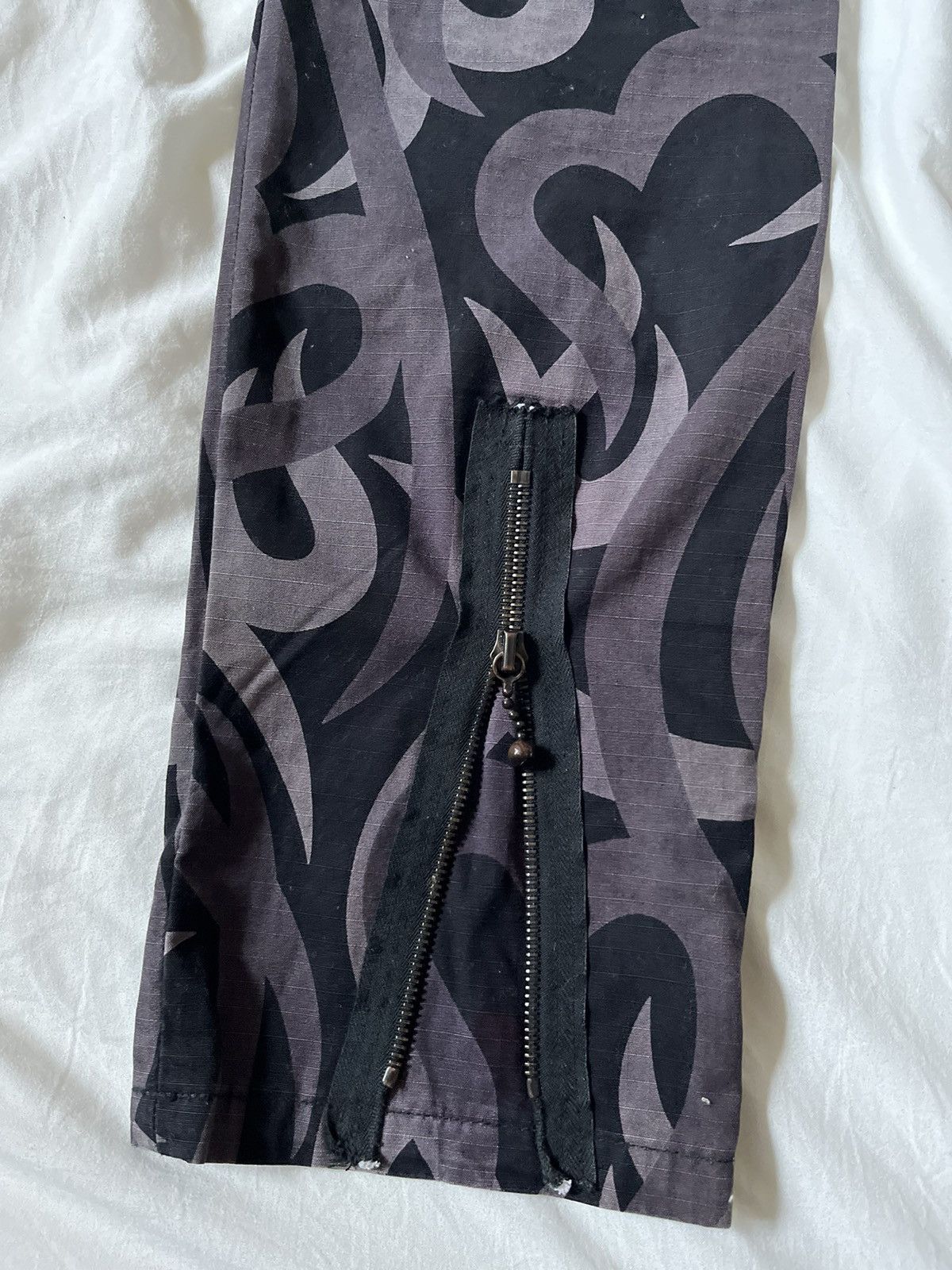 Number (N)ine OG Number Nine Archive heart tribal bontage pants size 3 Size US 32 / EU 48 - 13 Thumbnail