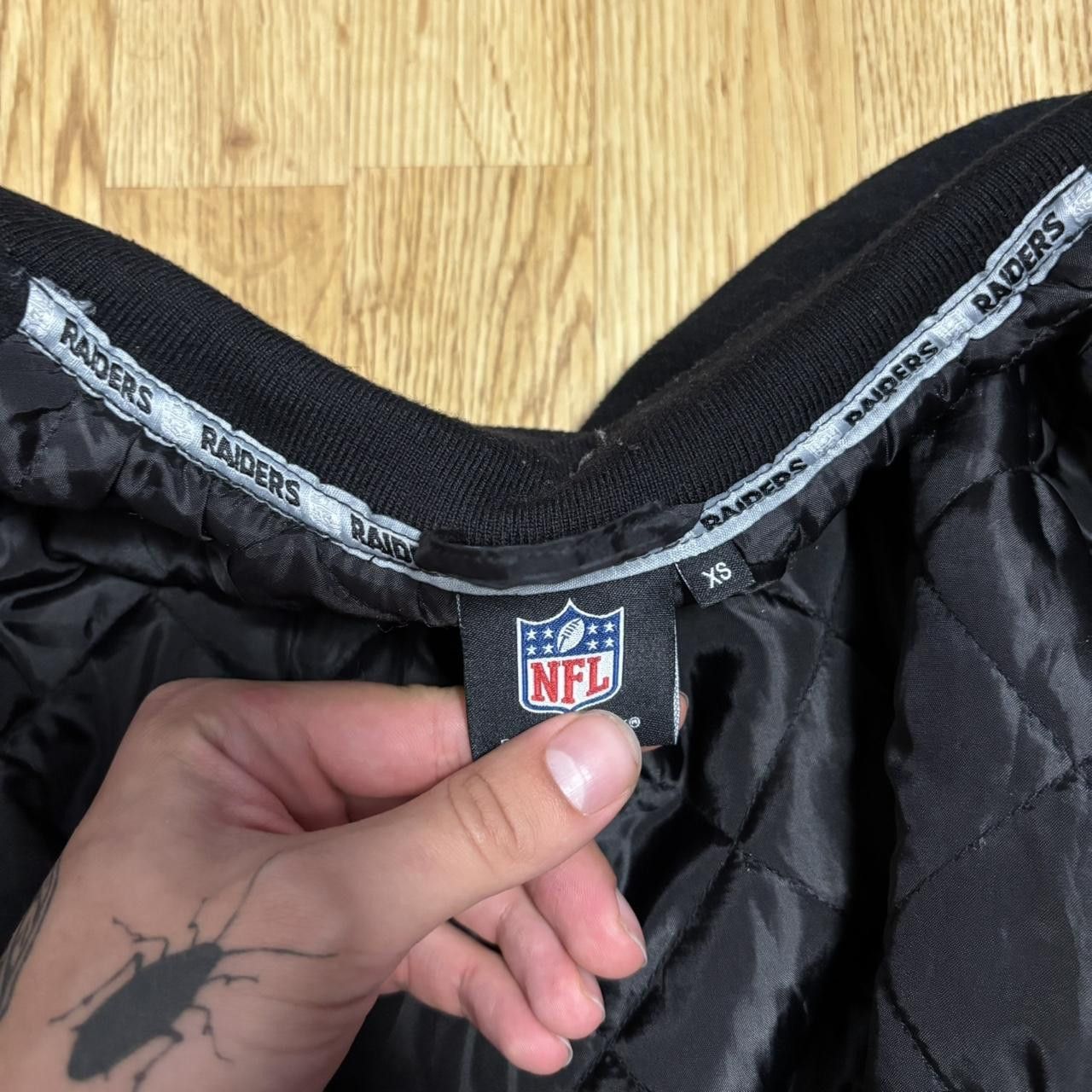 NFL NFL Raiders Varsity Jacket Black Grey Vintage Starter Style Size US XS / EU 42 / 0 - 4 Thumbnail