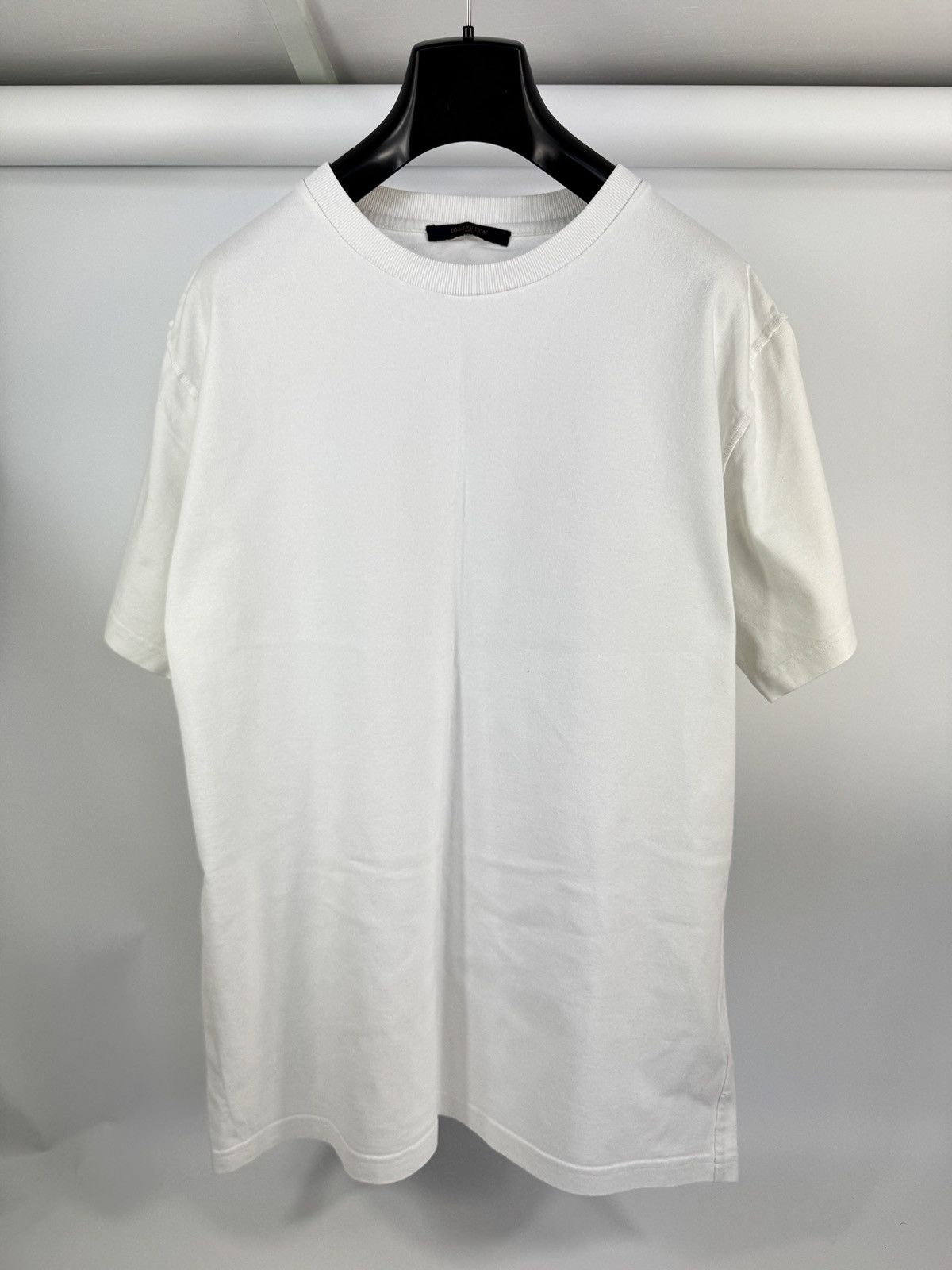 Louis Vuitton LOGO STICK T-SHIRT Size US XL / EU 56 / 4 - 2 Thumbnail