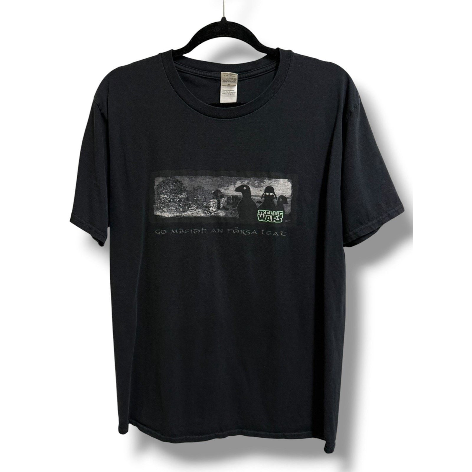 Gildan Skellig Wars Irish Sci Fi Parody Graphic Tee Black L Gildan Size US L / EU 52-54 / 3 - 1 Thumbnail