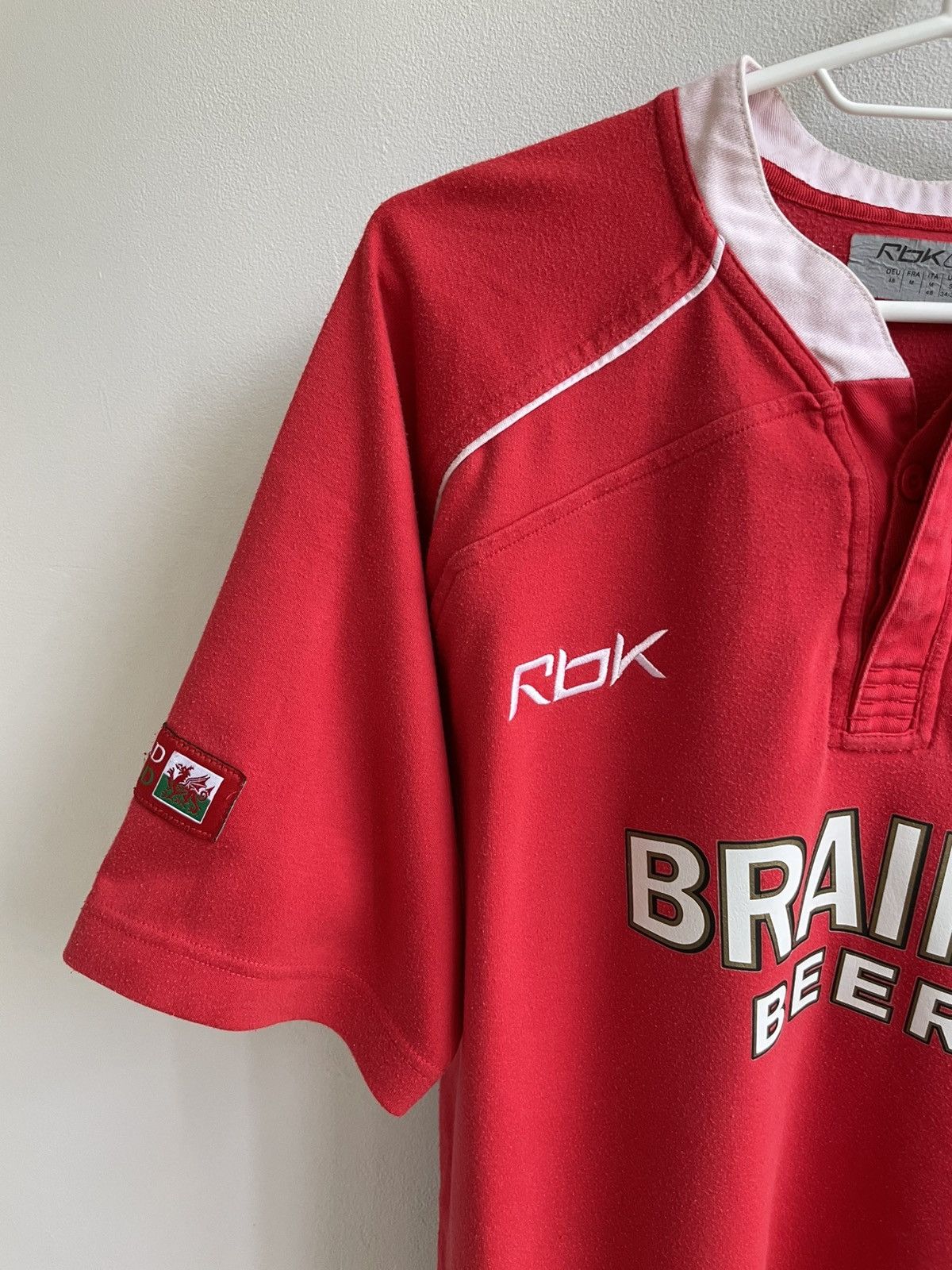 Reebok Wales Rugby 2007 2008 Home Jersey Shirt Polo T shirt Reebok Size US M / EU 48-50 / 2 - 3 Thumbnail
