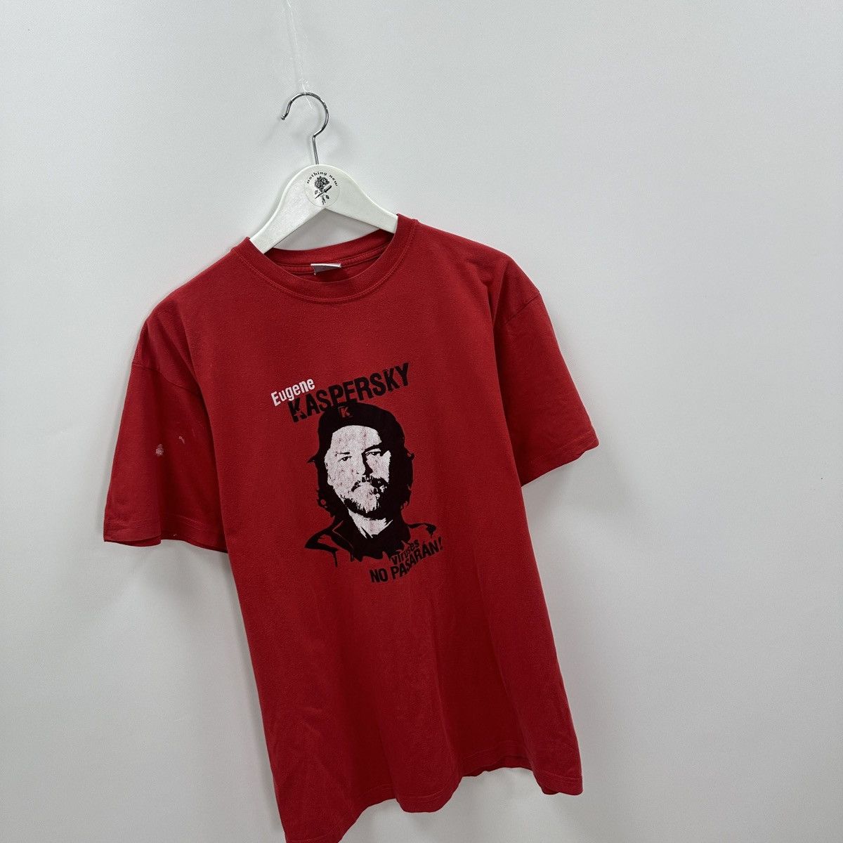 Microsoft Vintage 00s Kaspersky Viruses no pasaran Che Guevara y2k tee Size US L / EU 52-54 / 3 - 3 Thumbnail