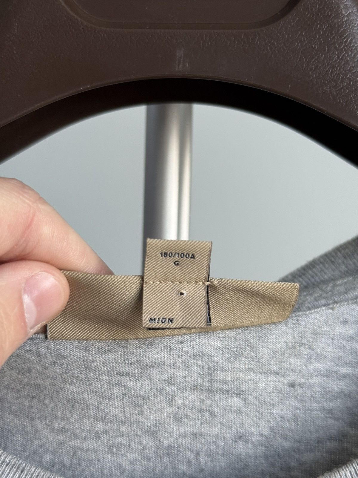 Burberry Burberry London England Grey Cotton T-Shirt Logo Patch Size US L / EU 52-54 / 3 - 10 Thumbnail